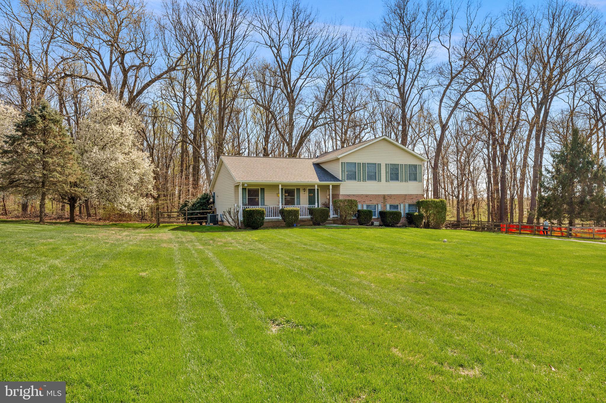 BRENNAN HEIGHTS - Residential