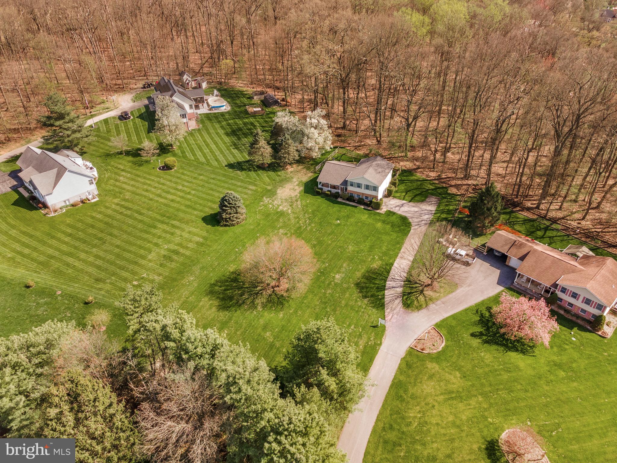 BRENNAN HEIGHTS - Residential