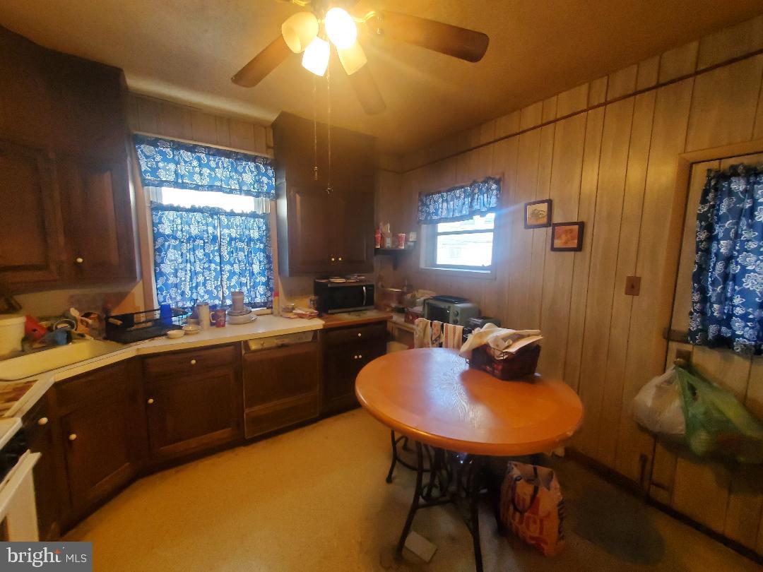 STONEHURST - Residential