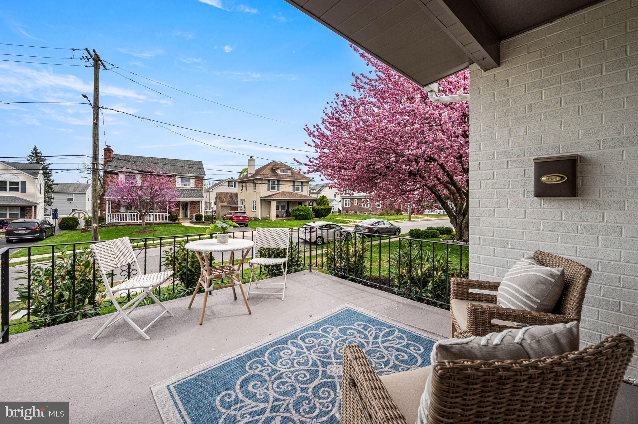 LLANERCH - Residential