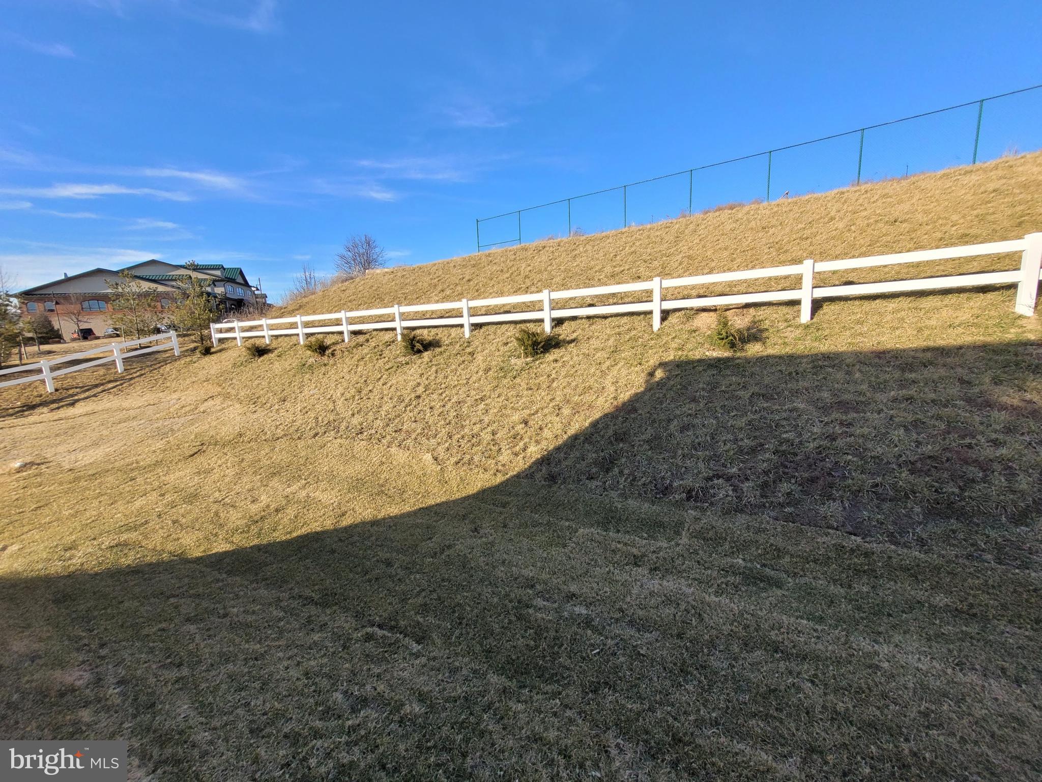 BRITTANY MANOR - Residential