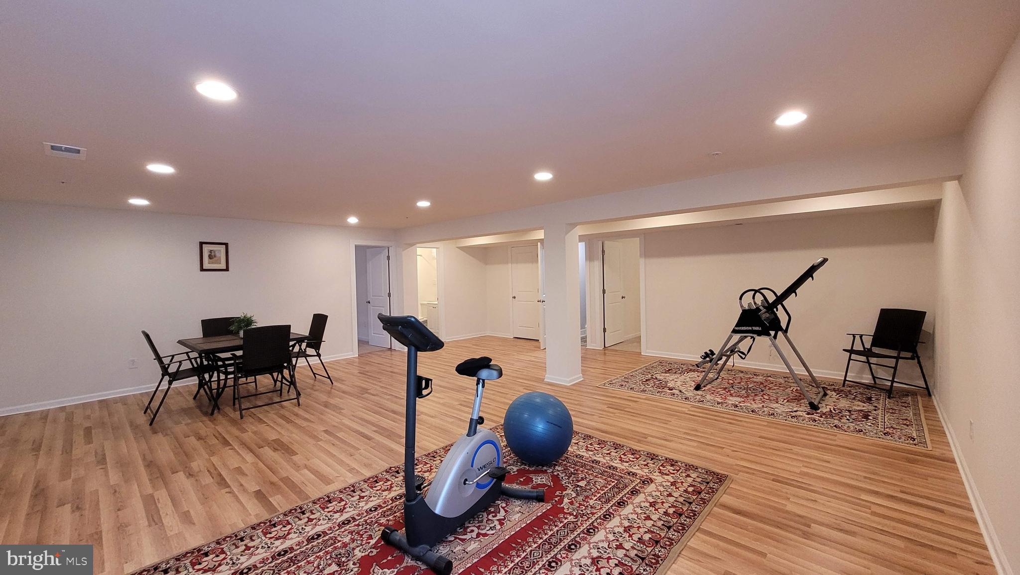 BRITTANY MANOR - Residential