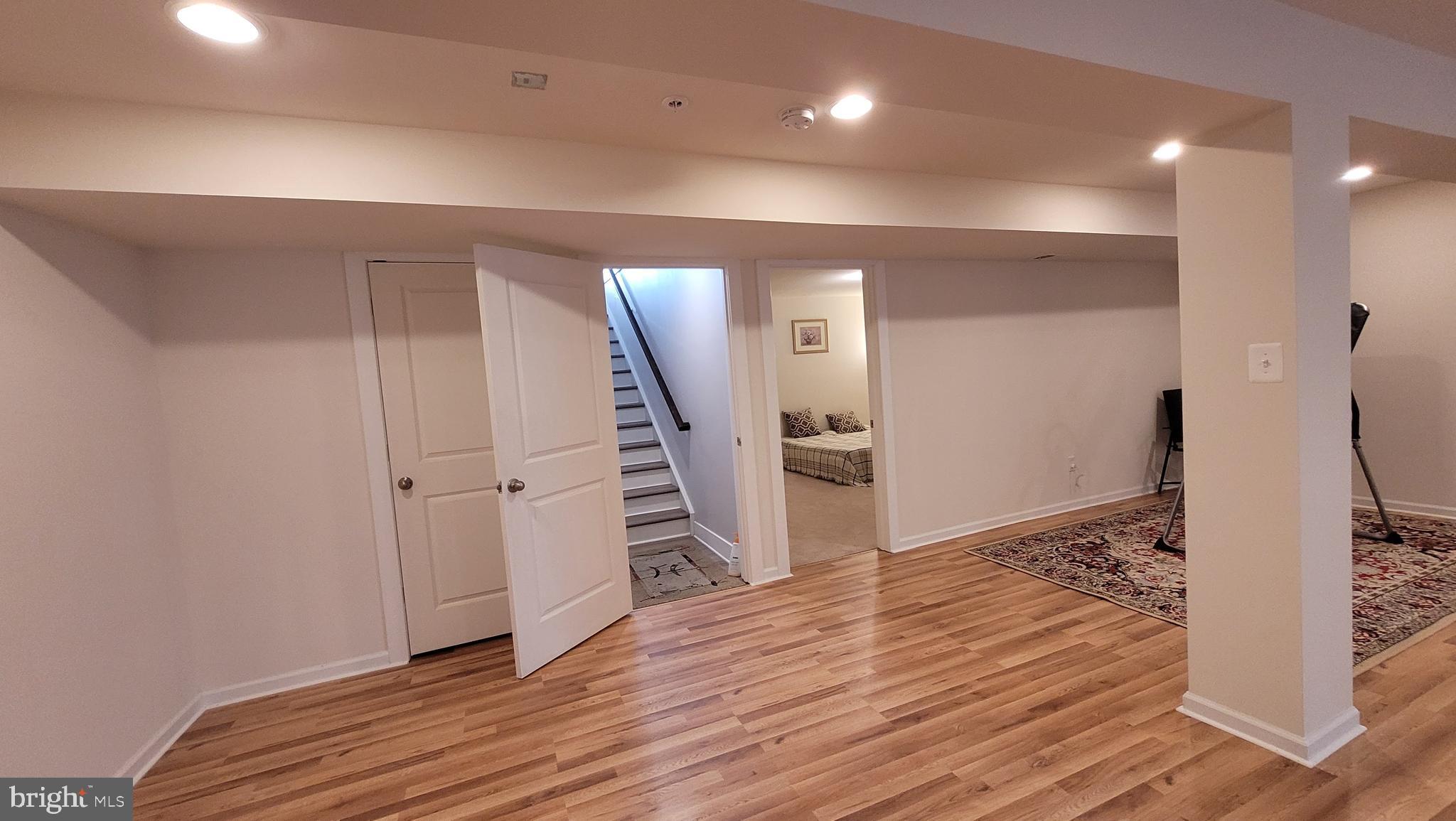 BRITTANY MANOR - Residential