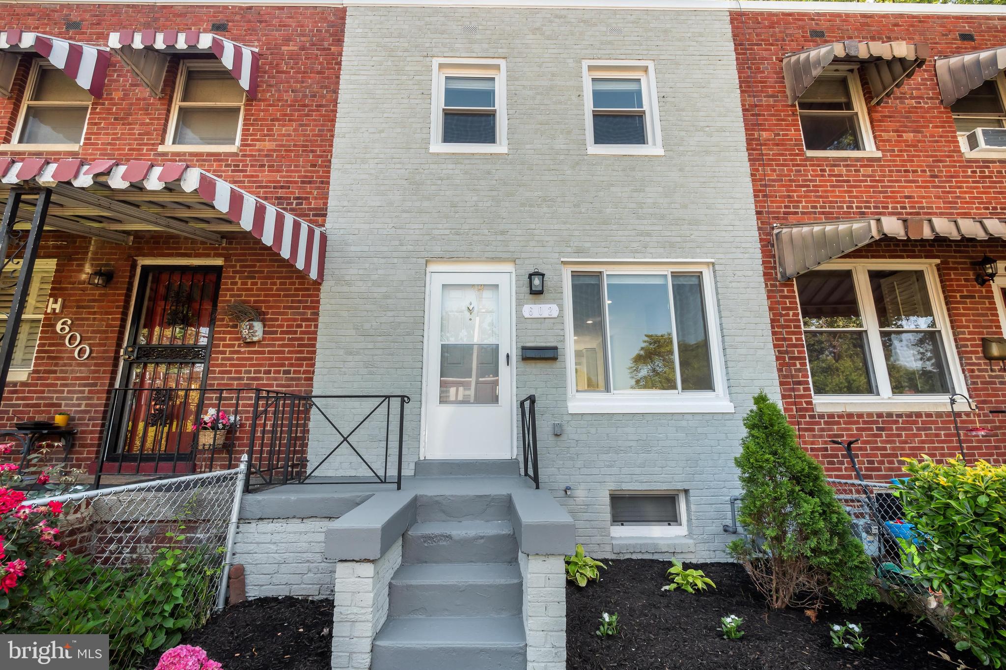 JEFFERSON HOMES - Residential