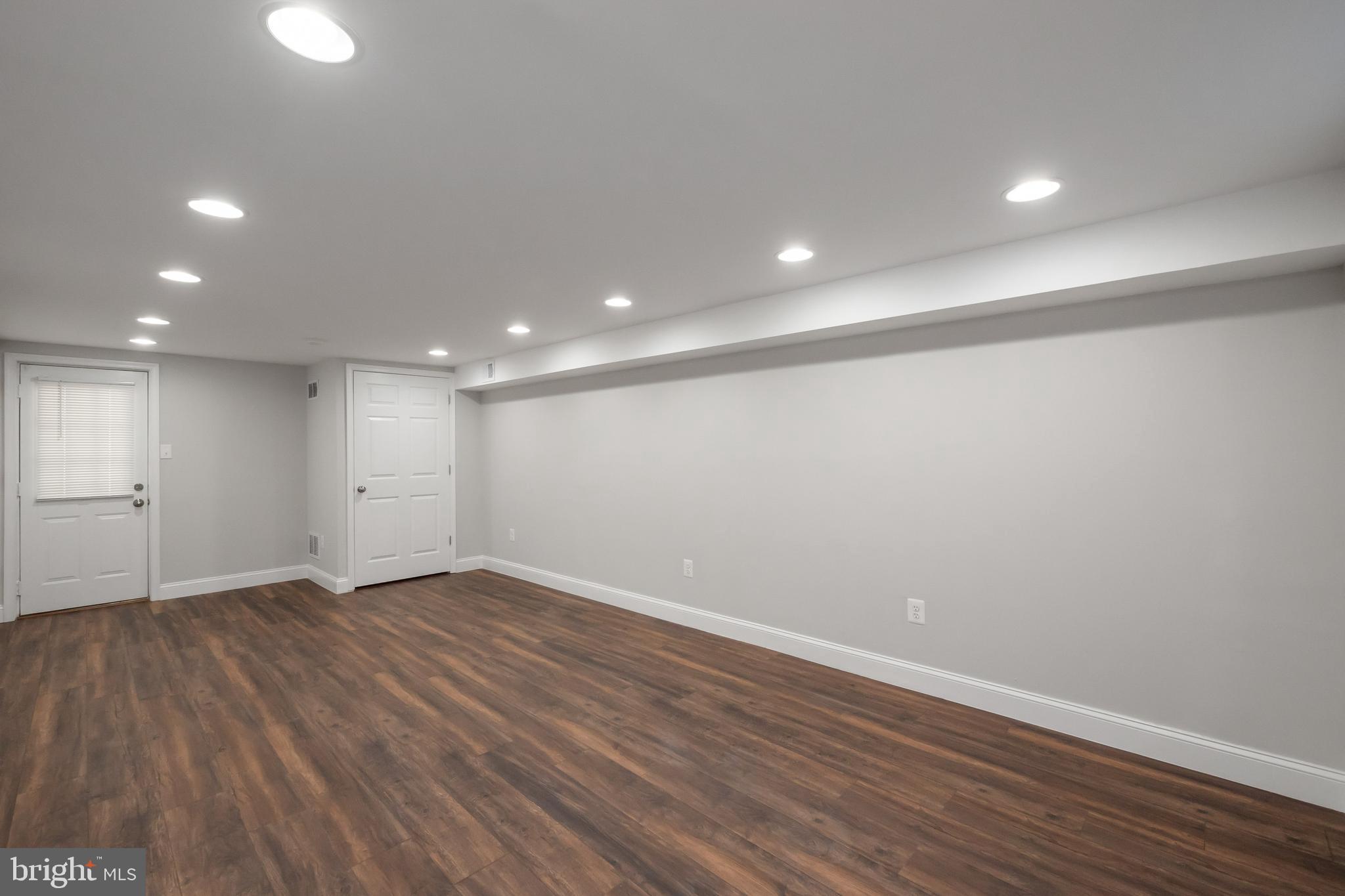 JEFFERSON HOMES - Residential