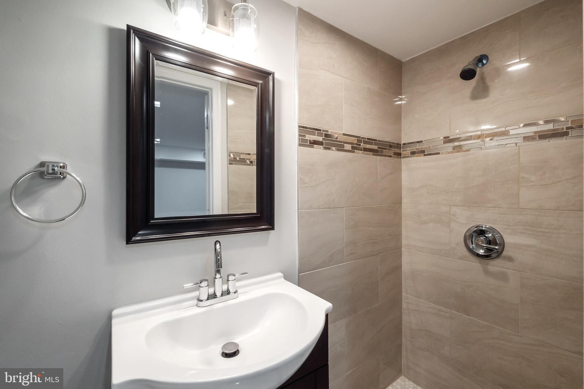 JEFFERSON HOMES - Residential