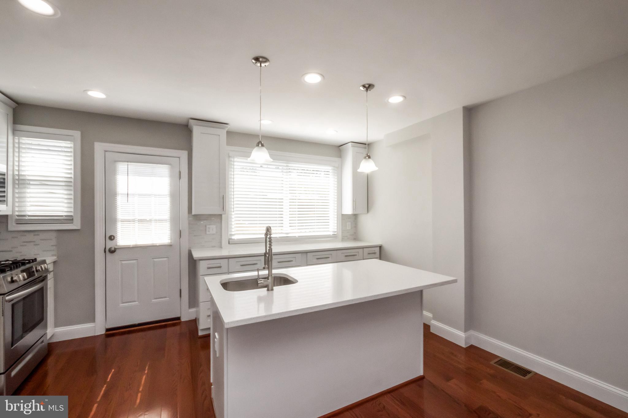 JEFFERSON HOMES - Residential