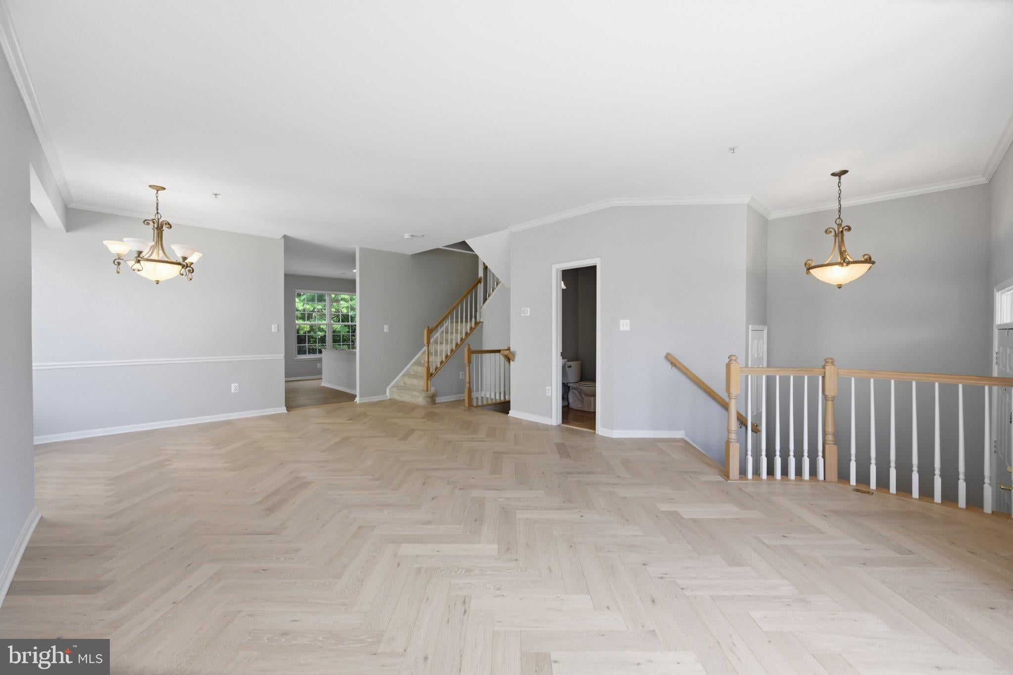 111 LONGPOINT WAY