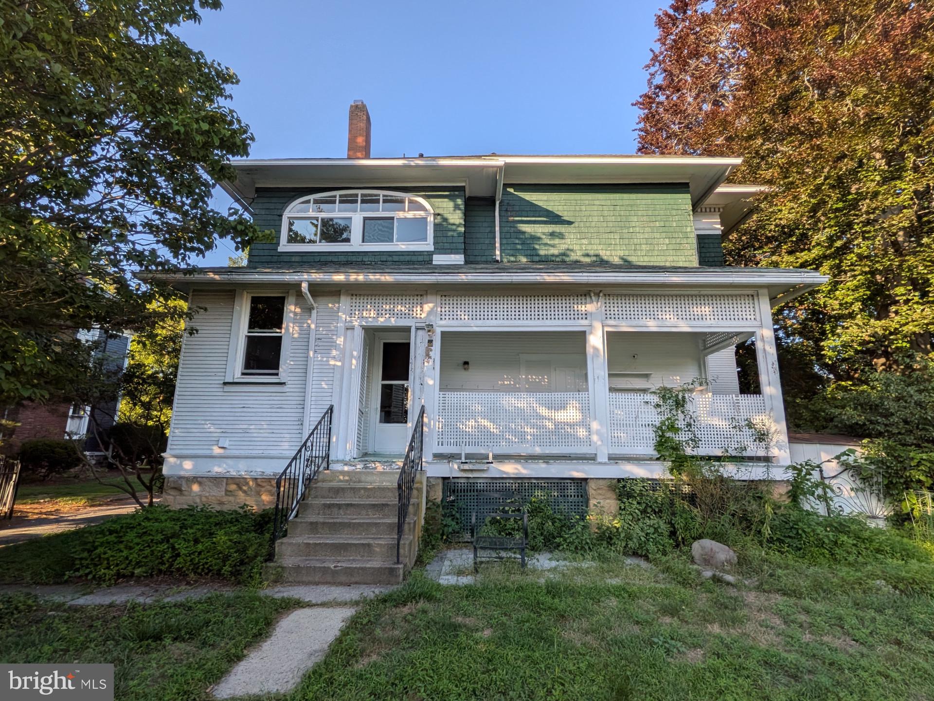 107 YORK AVENUE