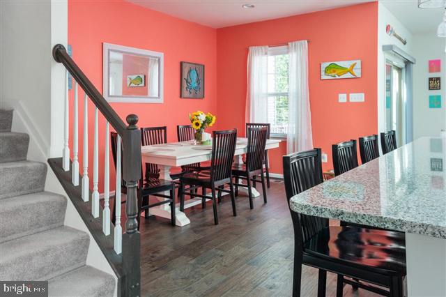 HOLLY RIDGE - Residential