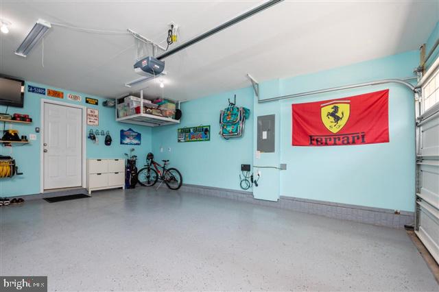 HOLLY RIDGE - Residential