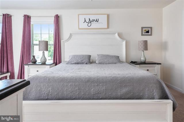 HOLLY RIDGE - Residential