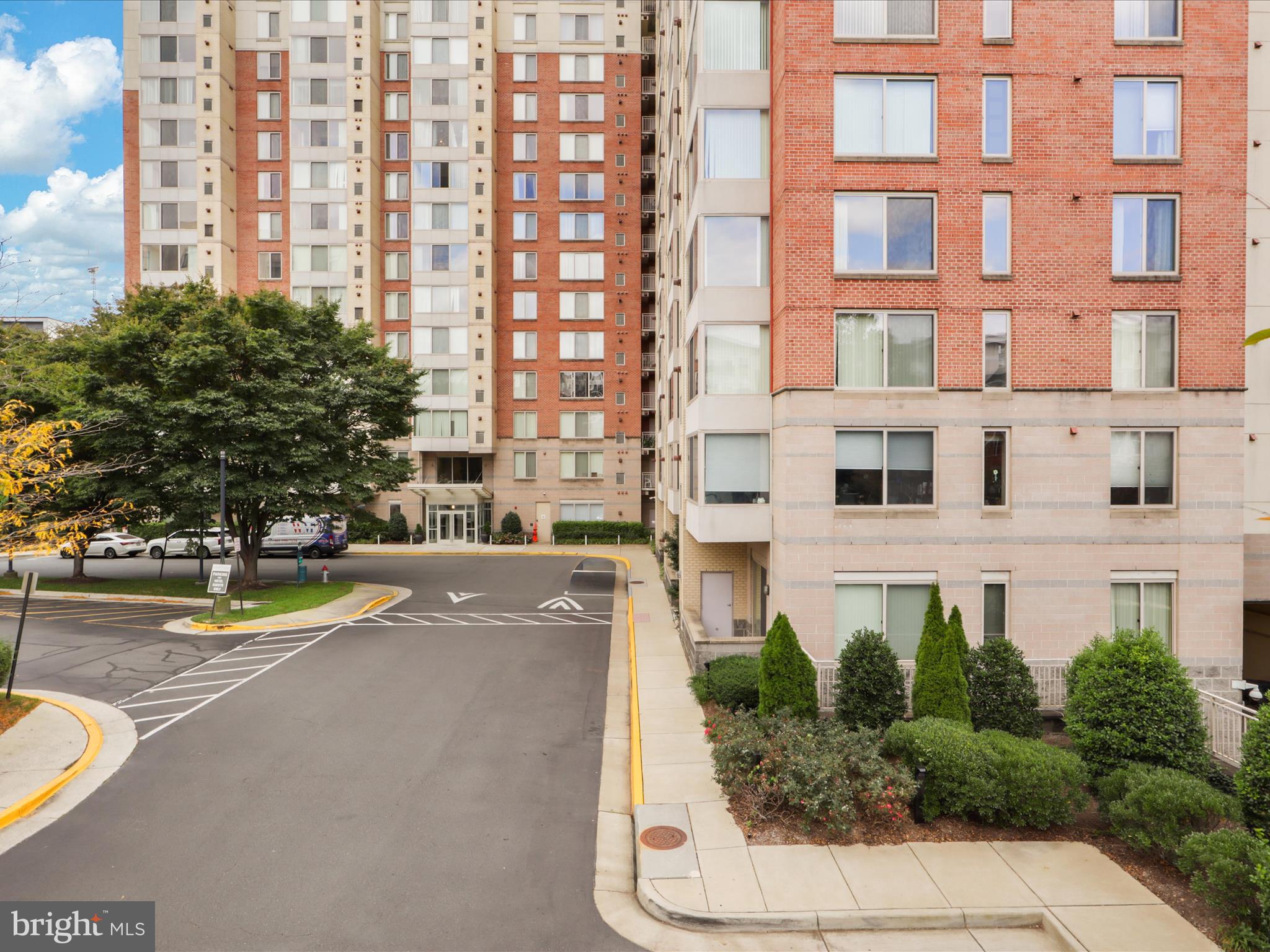 WILTON HOUSE - Residential Lease