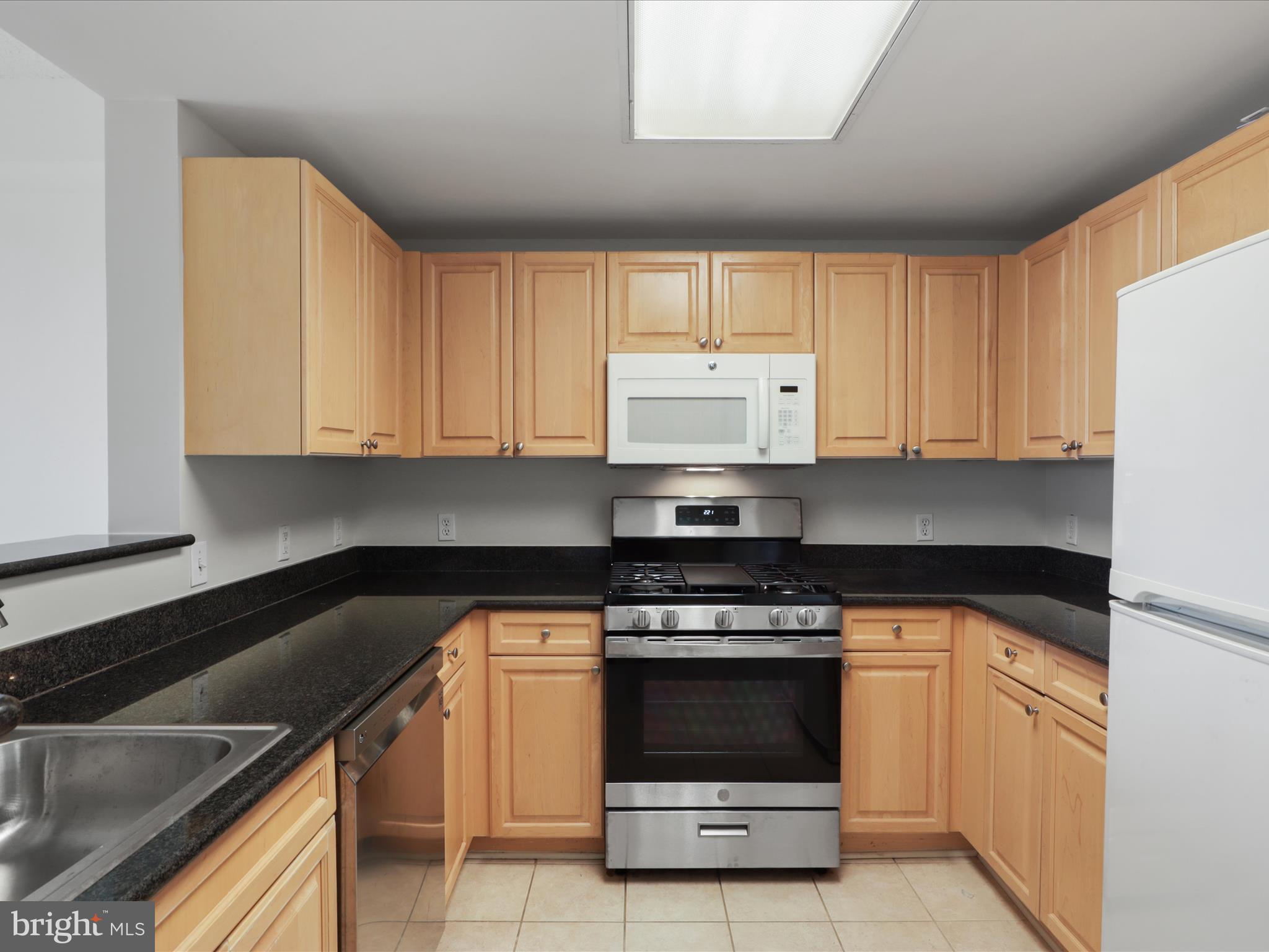 WILTON HOUSE - Residential Lease