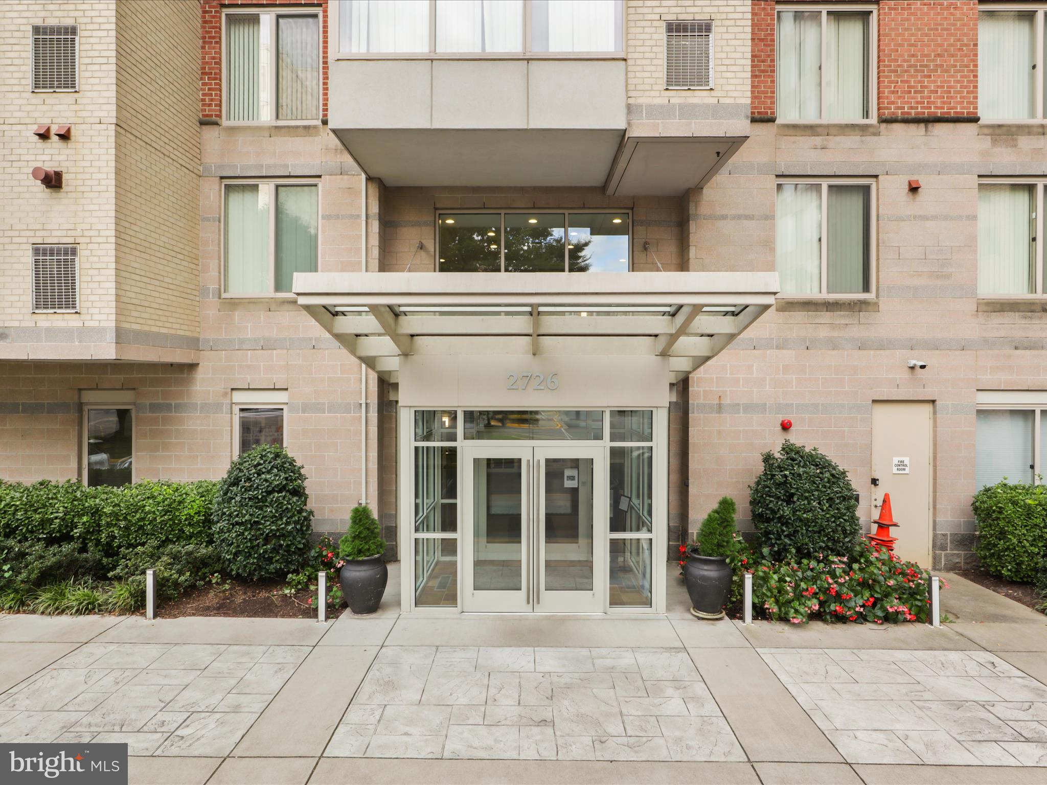 WILTON HOUSE - Residential Lease