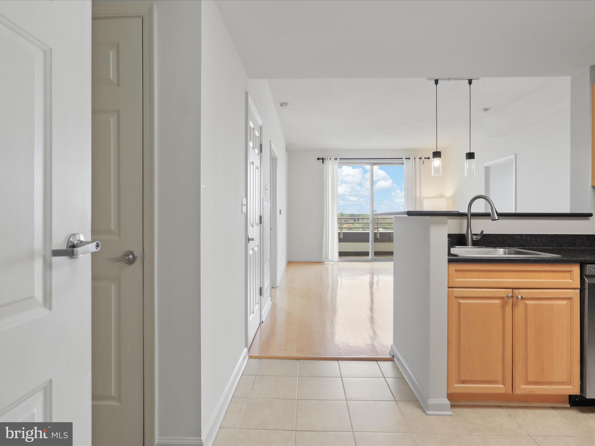 WILTON HOUSE - Residential Lease