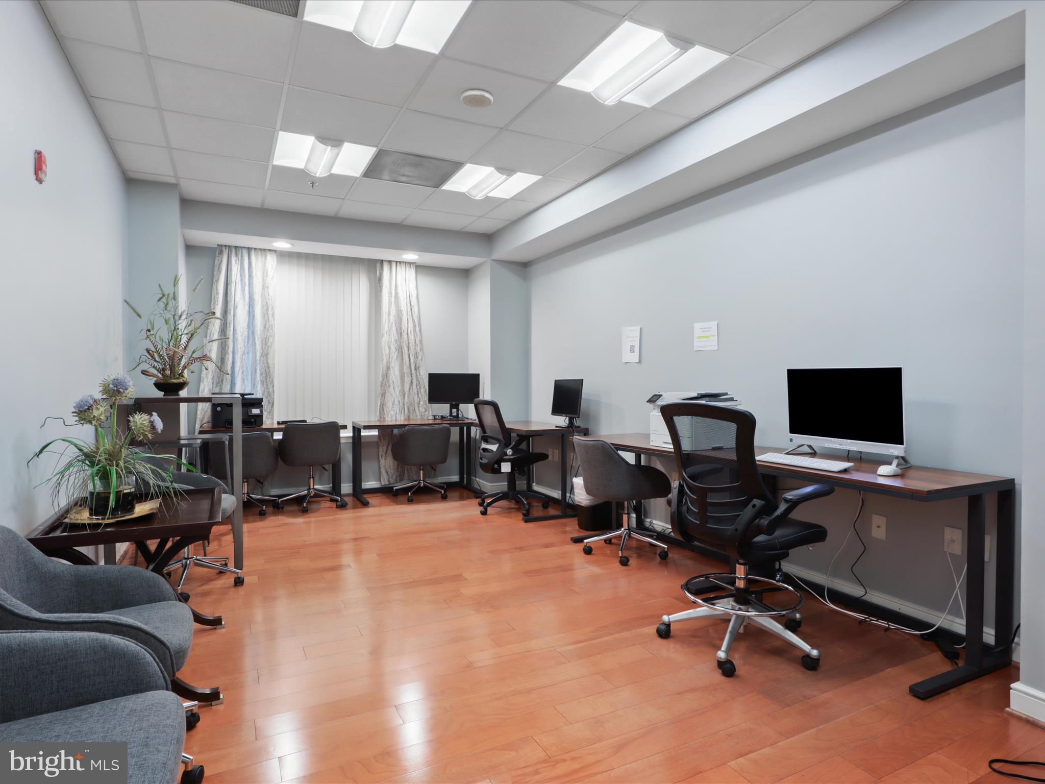 WILTON HOUSE - Residential Lease