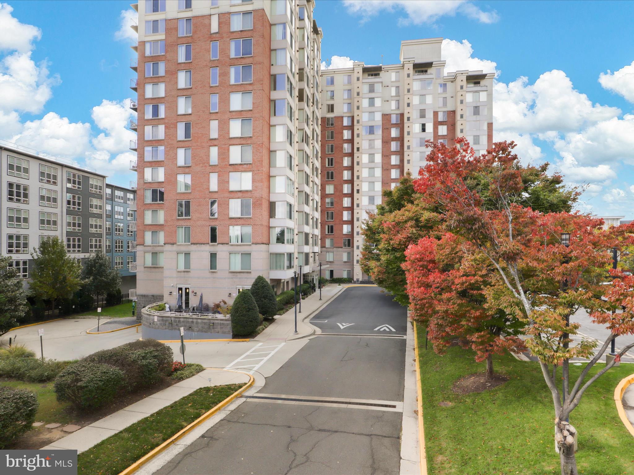 WILTON HOUSE - Residential Lease