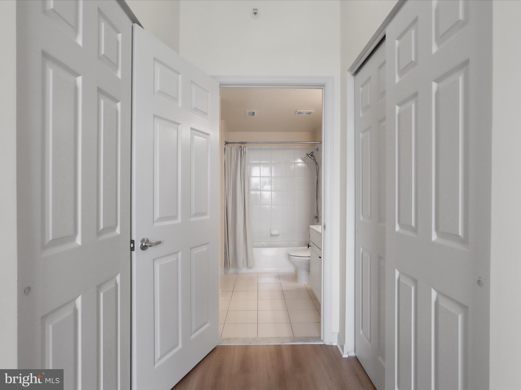 WILTON HOUSE - Residential Lease