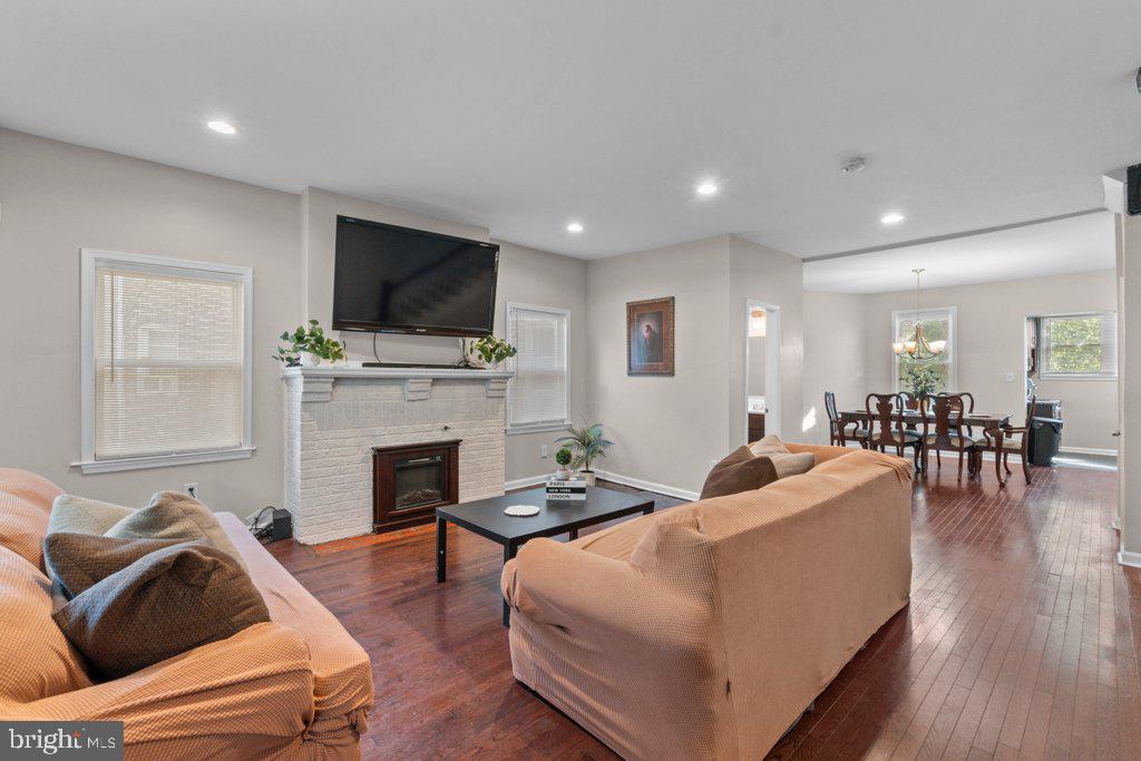 EDMONDSON VIILLAGE - Residential
