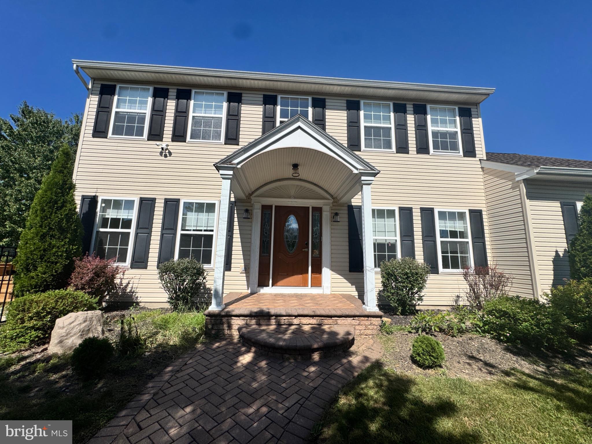 1225 MEADOW BROOK DRIVE