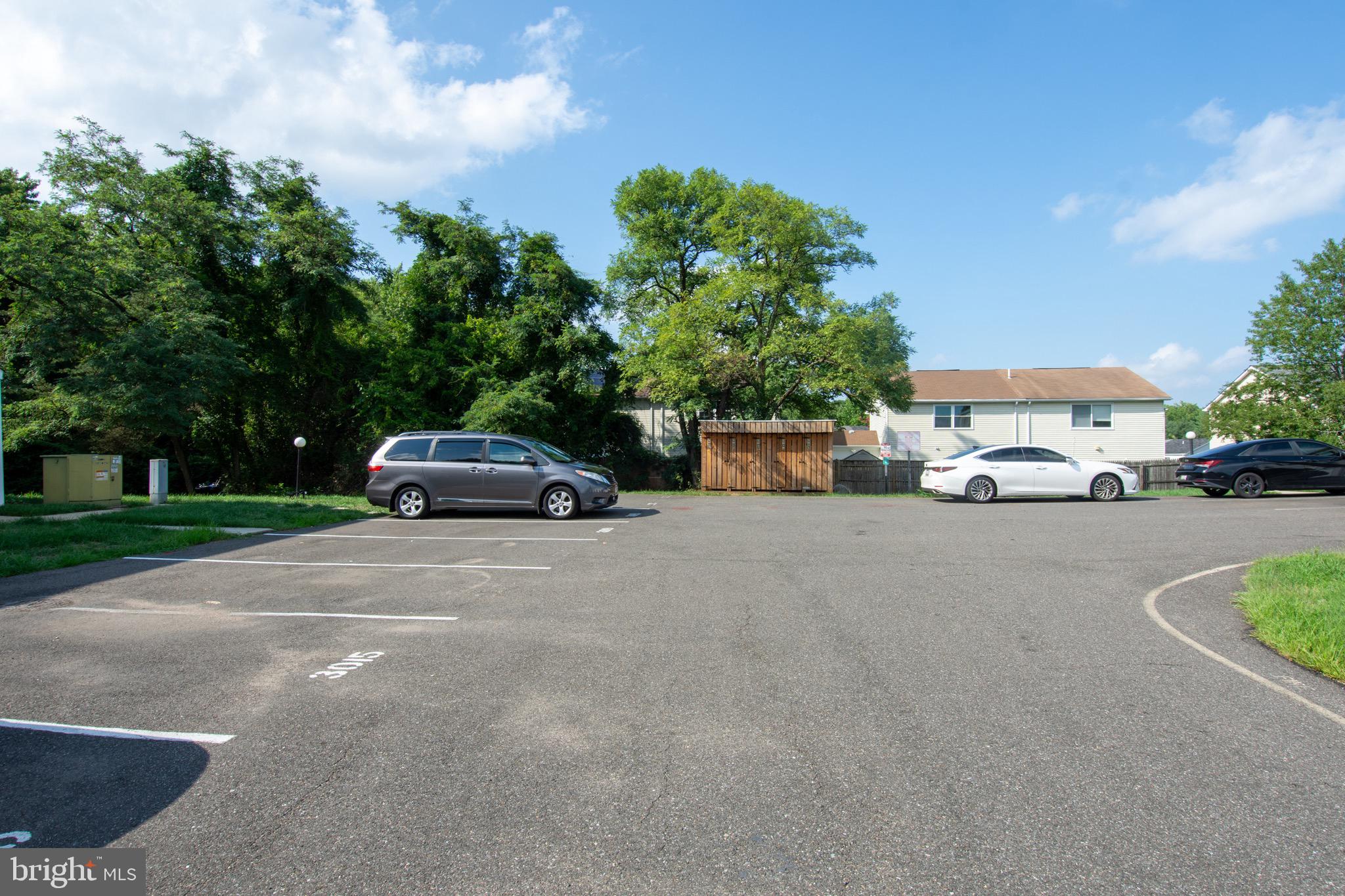 WESTPHALIA WOODS - Residential