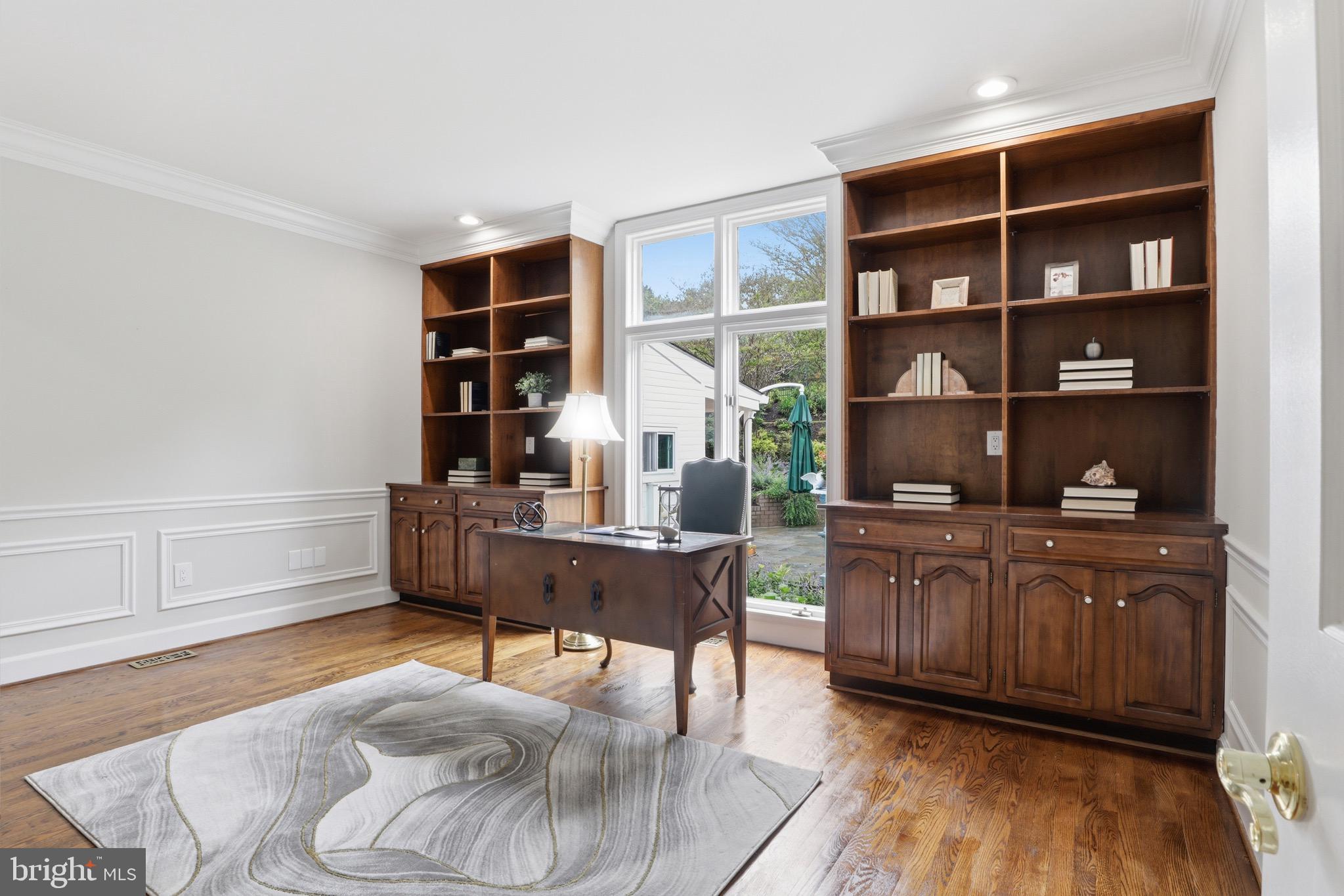 SADDLE RIDGE - Residential