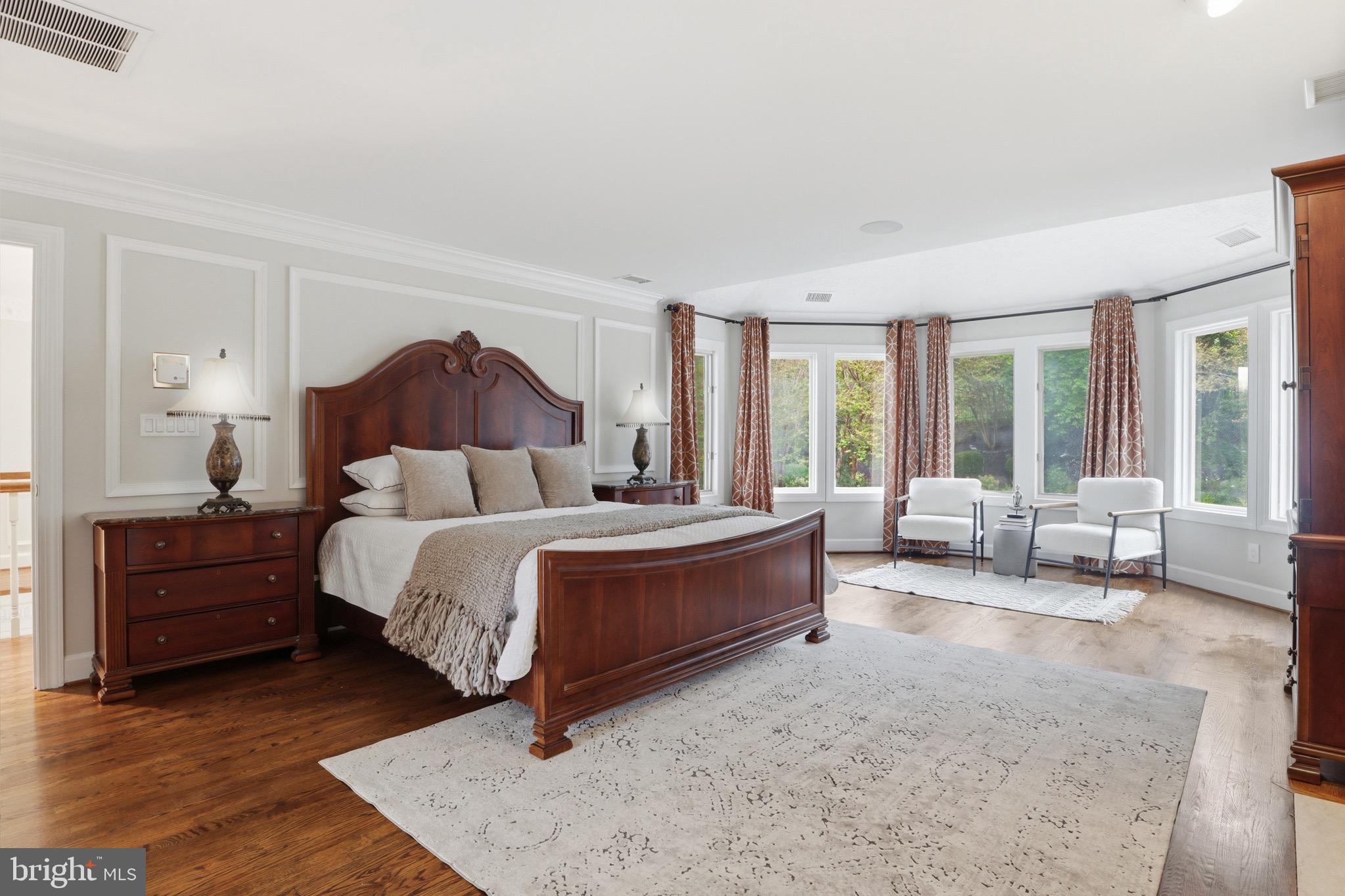 SADDLE RIDGE - Residential