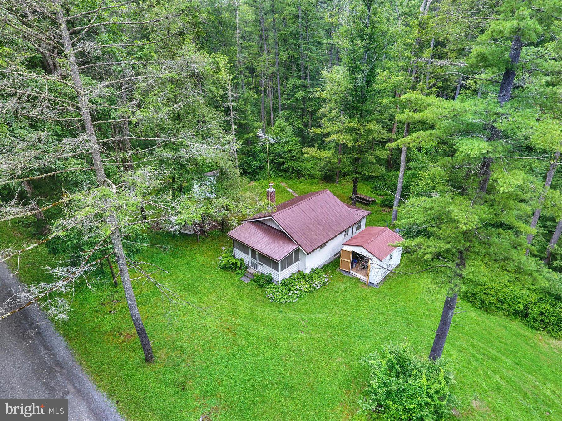 3122 LAUREL RUN ROAD
