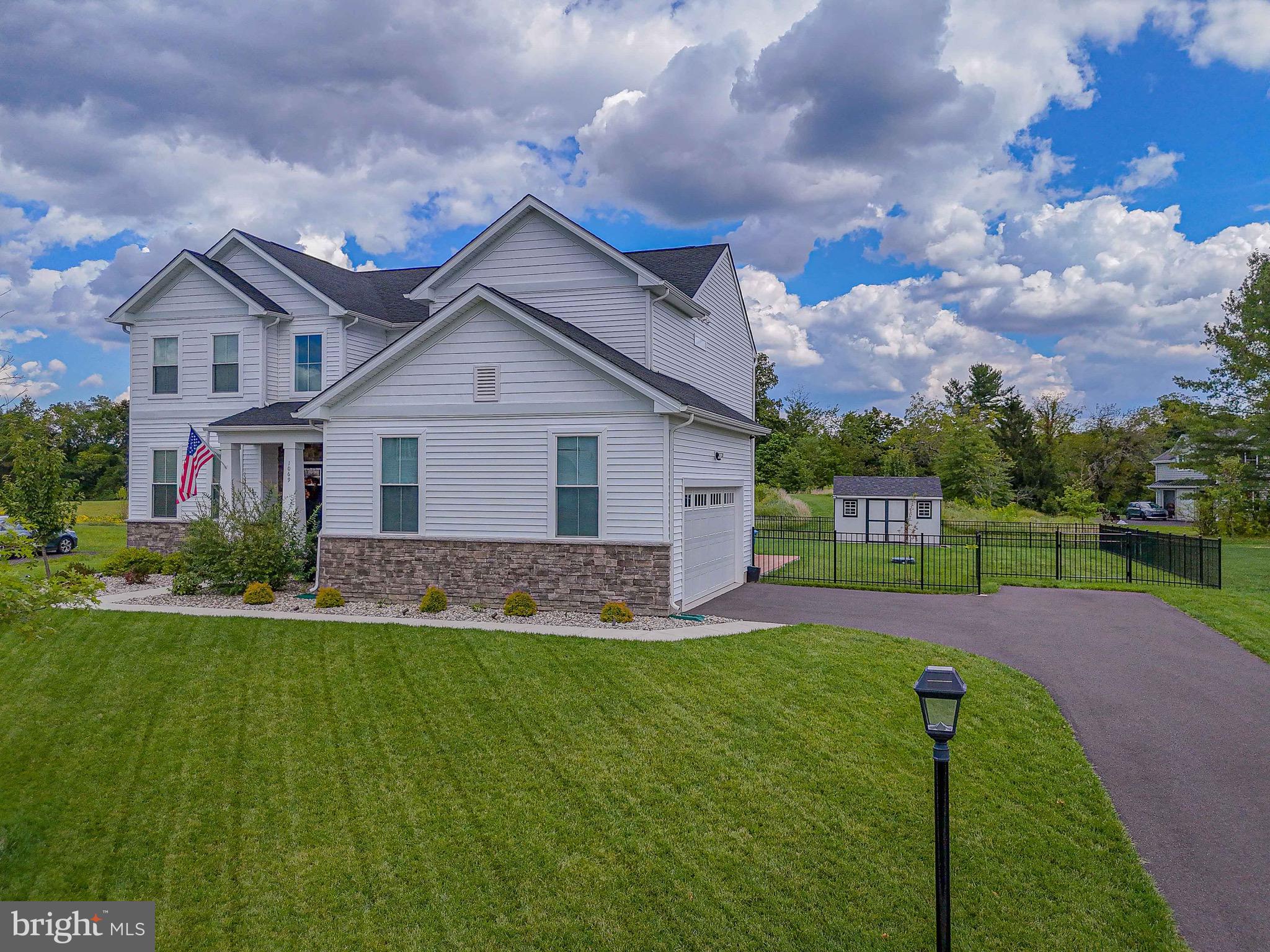 RESERVE AT WOODSIDE CREEK - Residential