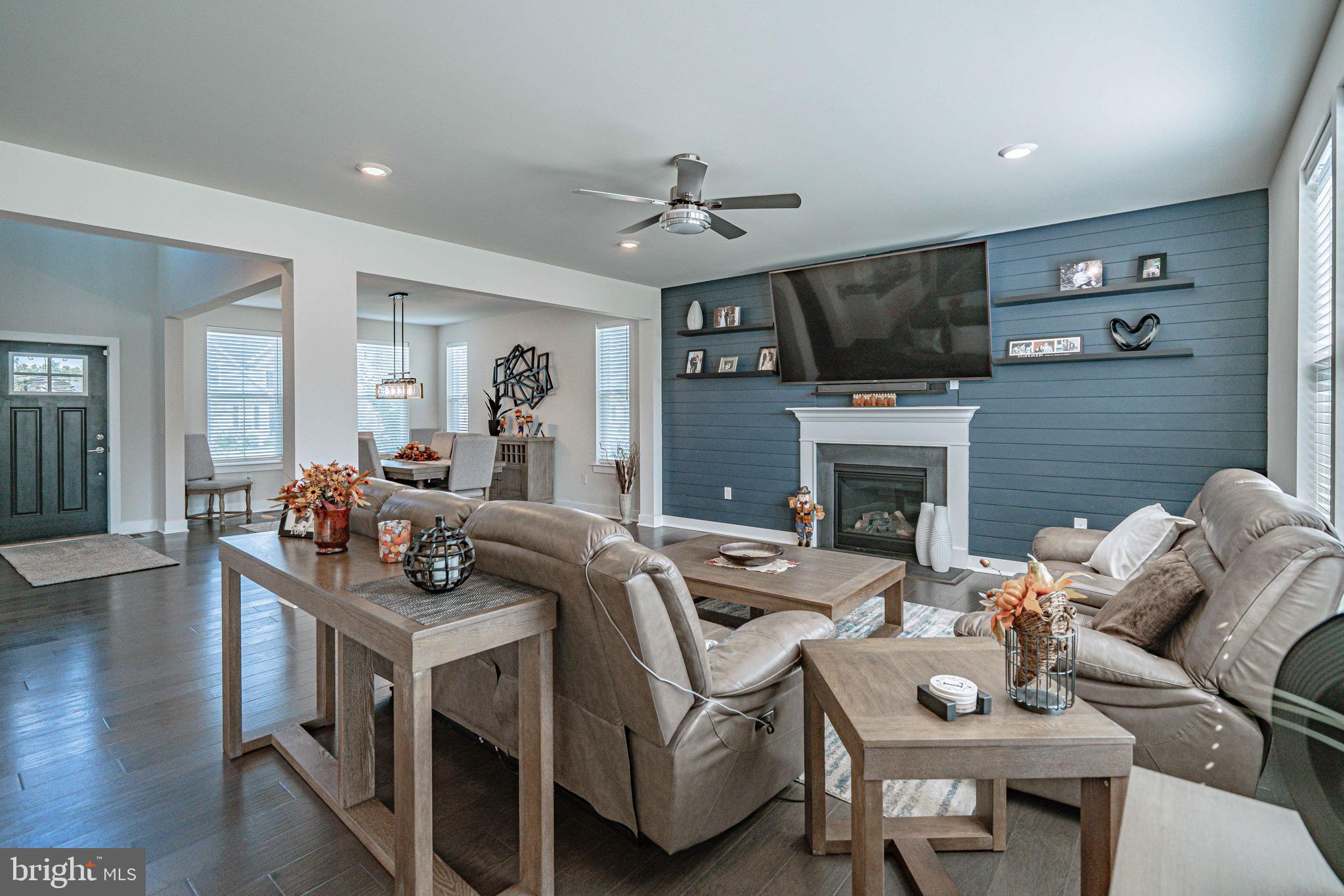 RESERVE AT WOODSIDE CREEK - Residential