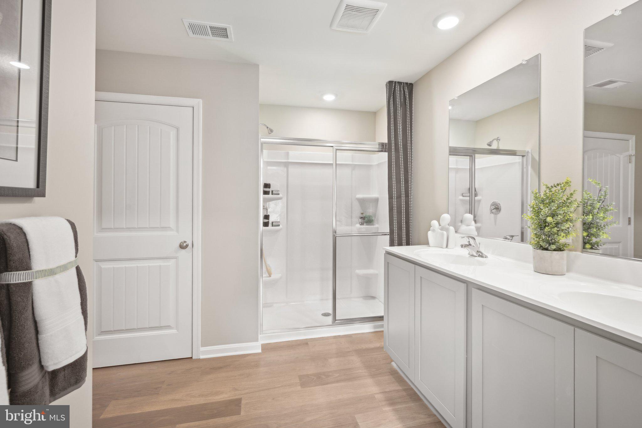 MAGNOLIA ESTATES - Residential