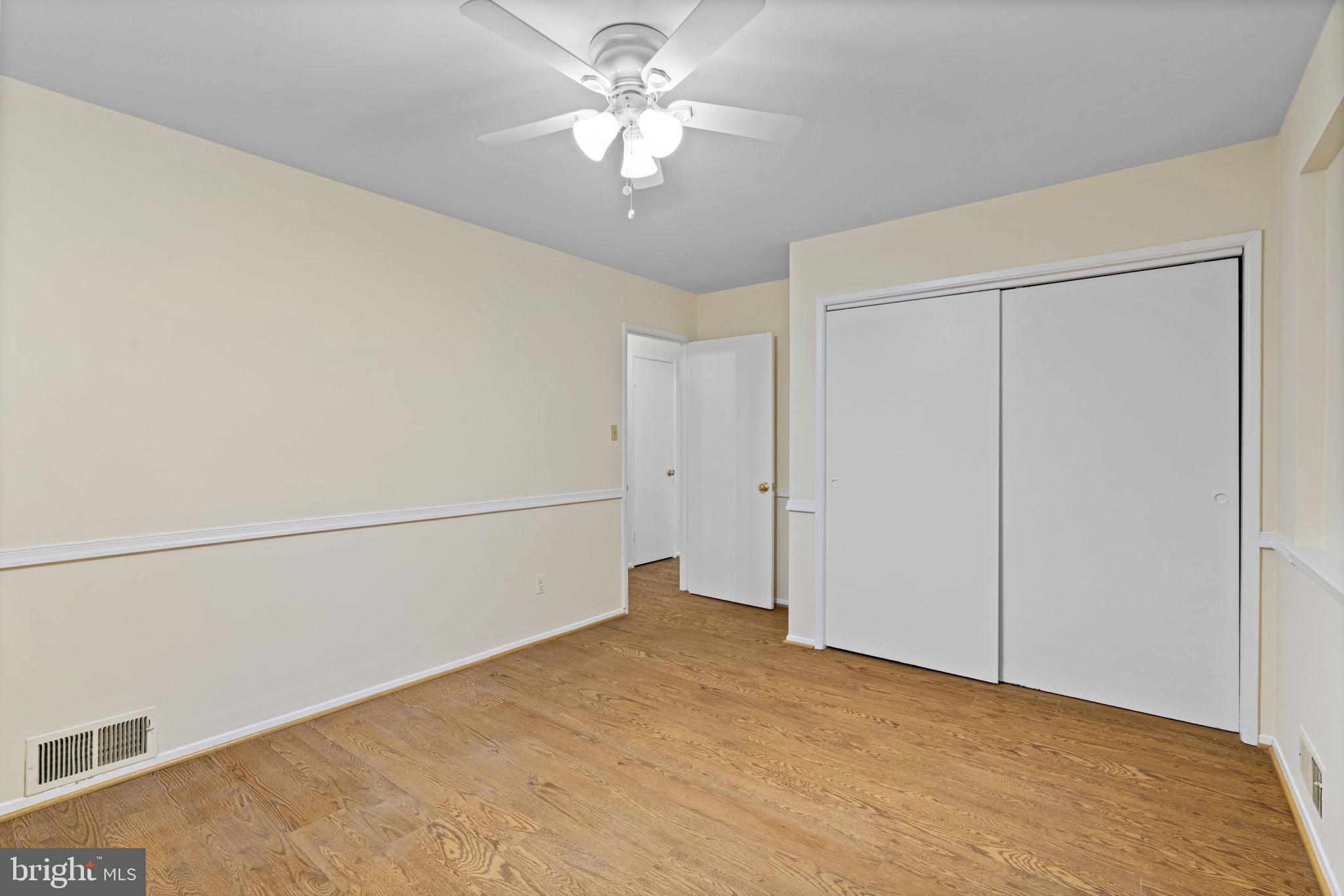 LAWNVALE ESTATES - Residential Lease