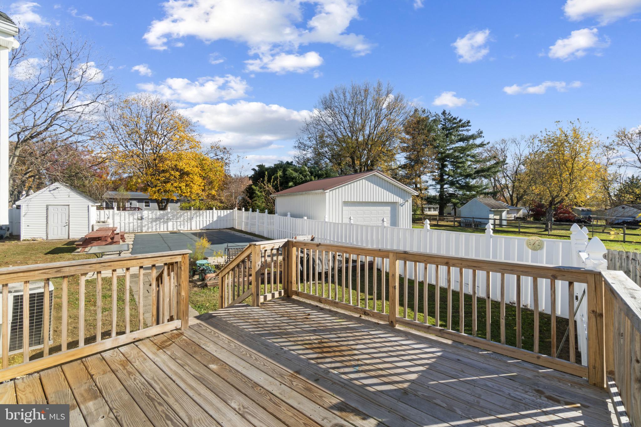 HARBOR VIEW - Residential