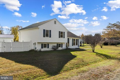 1916 STEVENS DRIVE CHESTER MD 21619