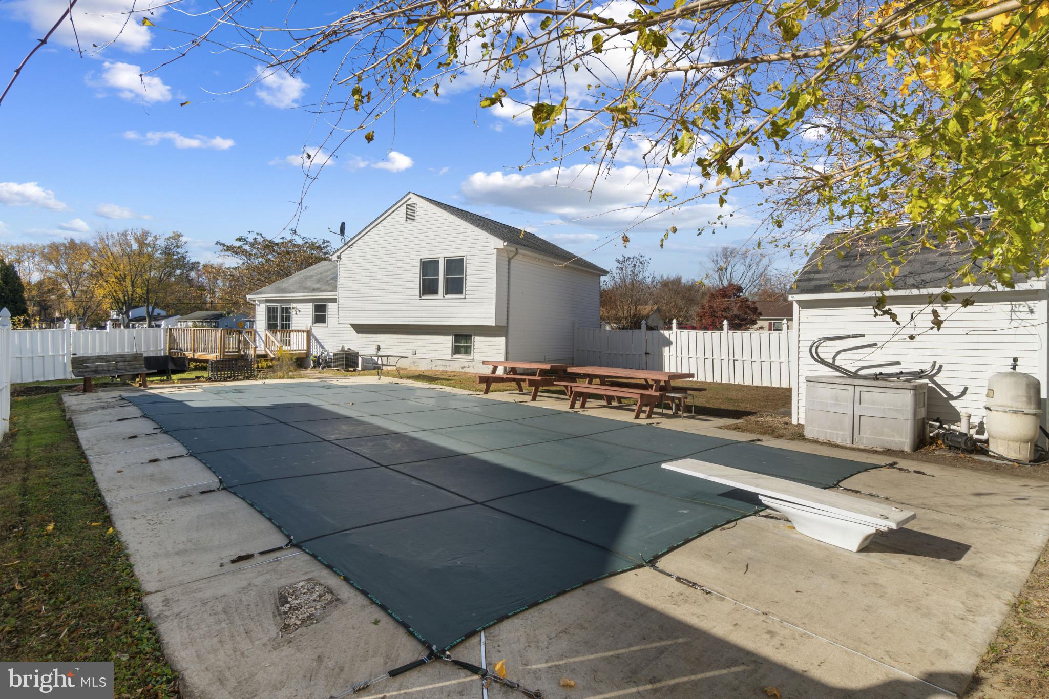 HARBOR VIEW - Residential