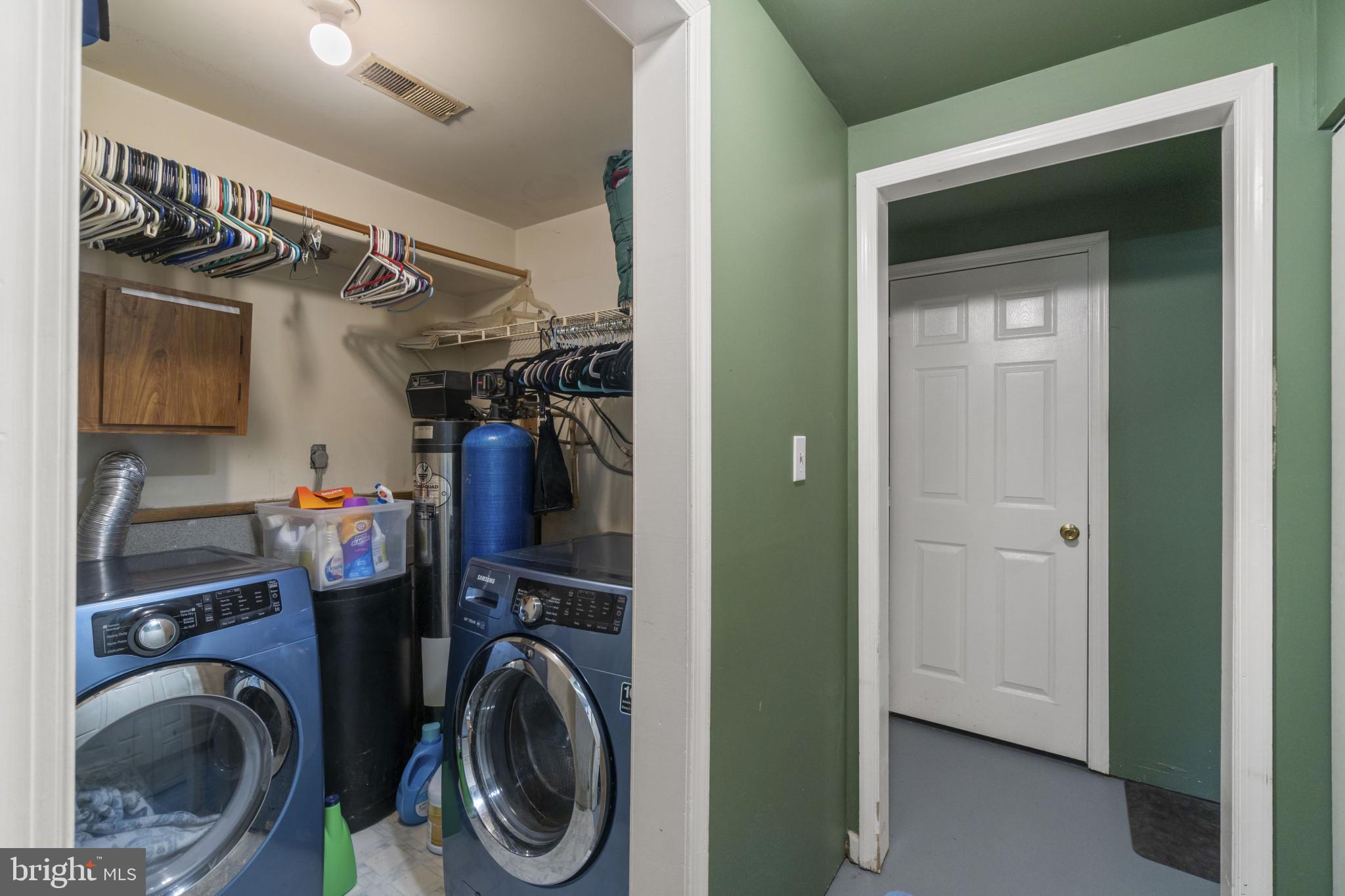 HARBOR VIEW - Residential