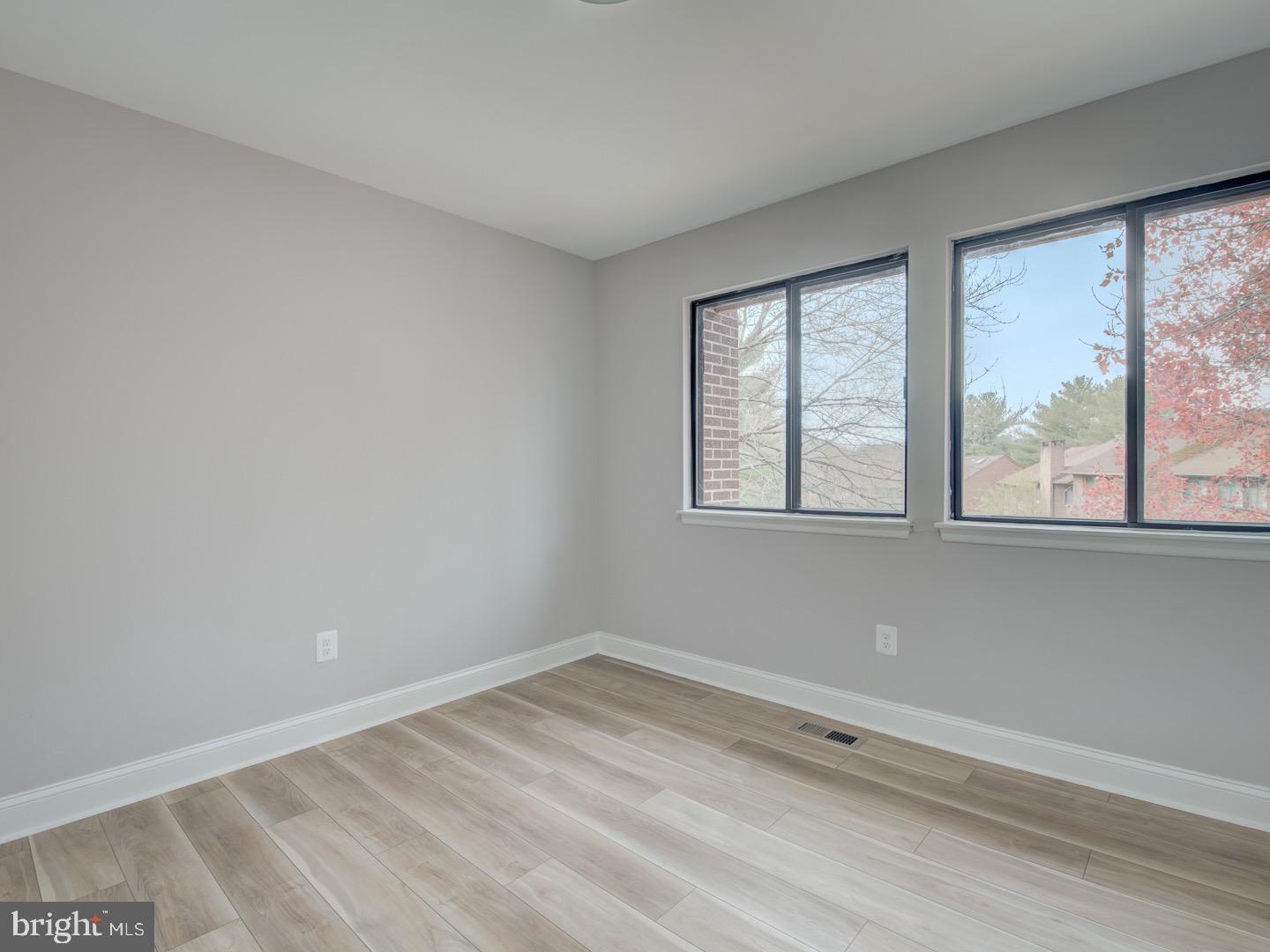 CHURCHILL TOWN SECTOR - Residential