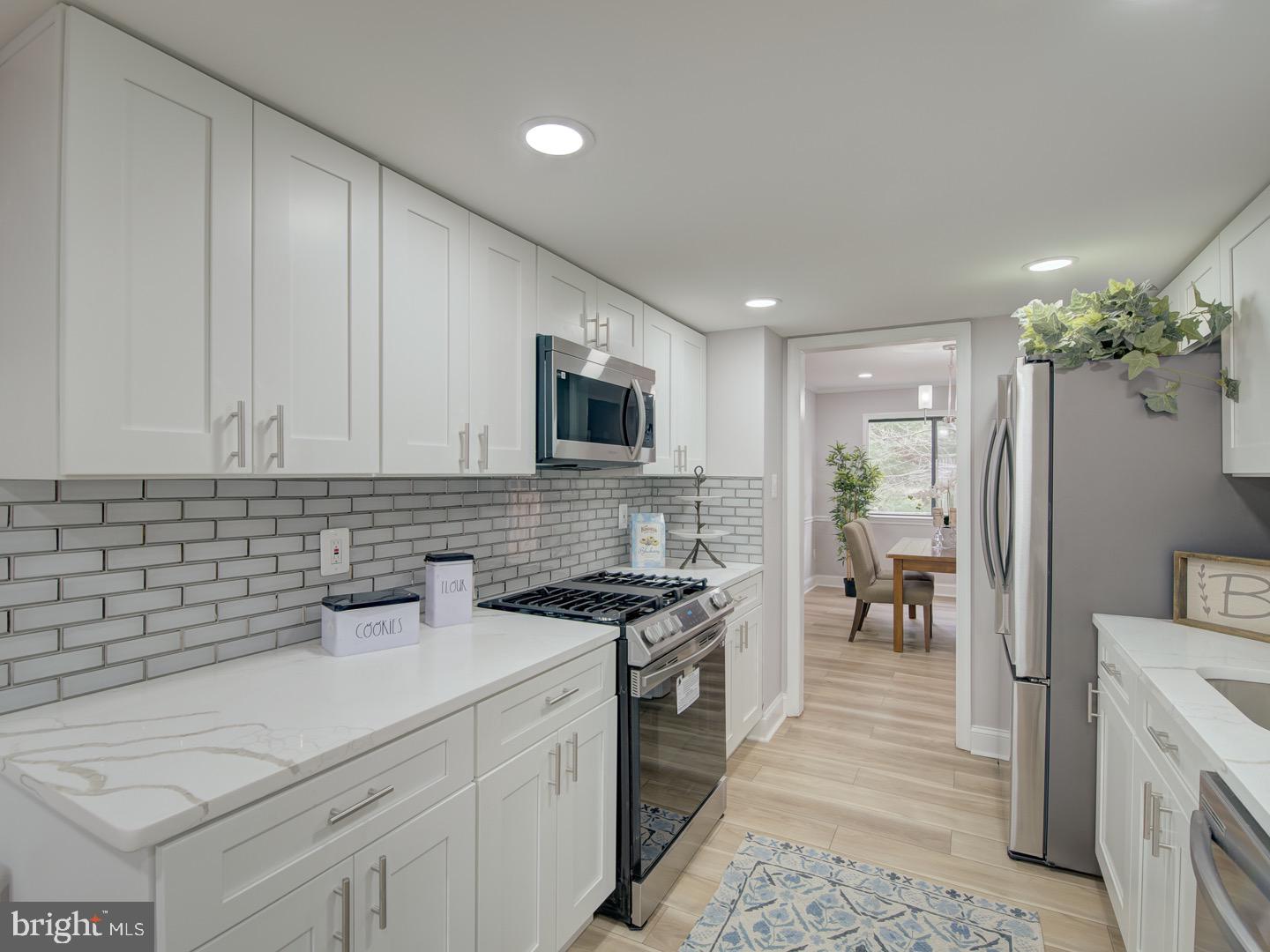 CHURCHILL TOWN SECTOR - Residential