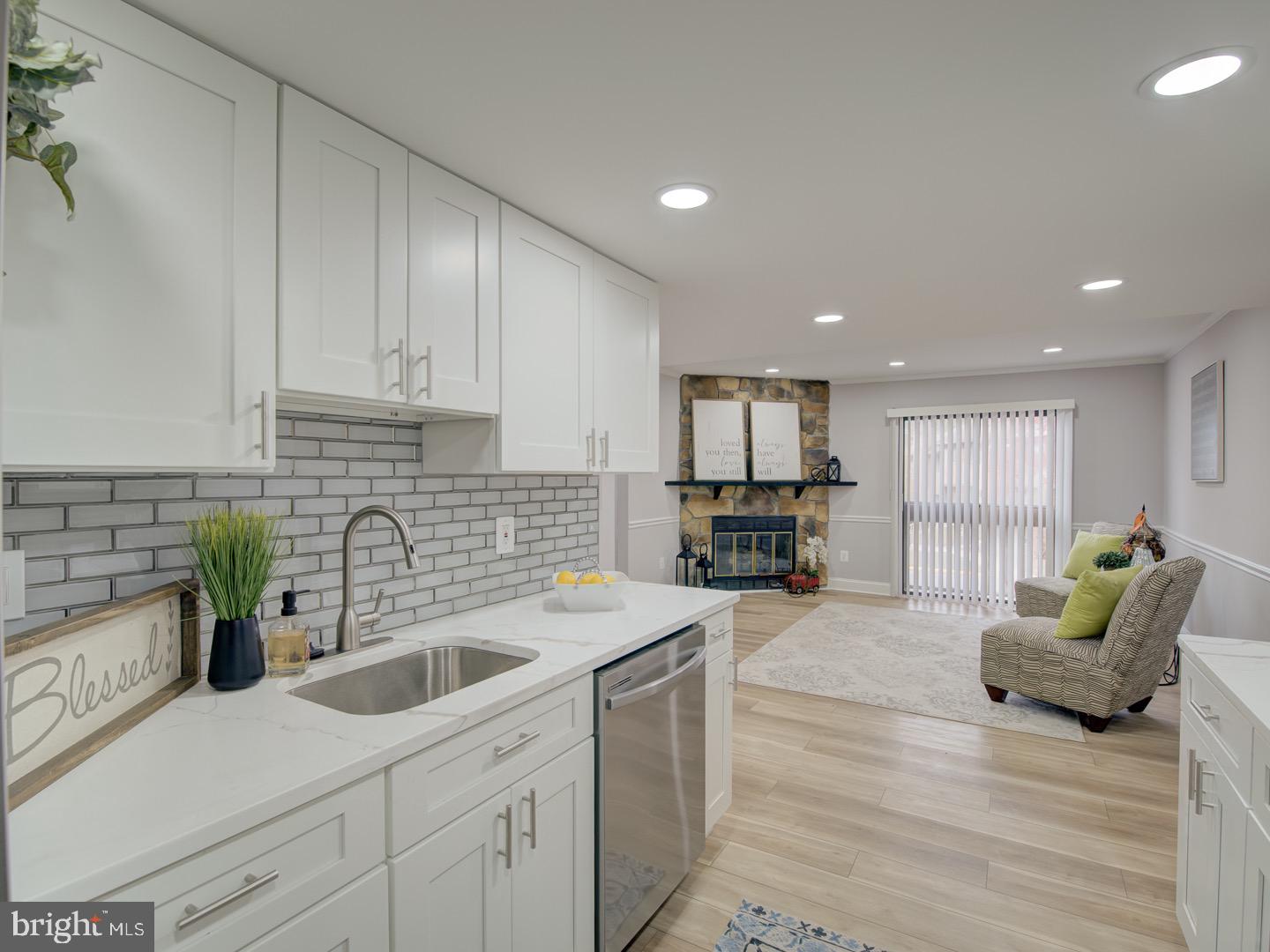 CHURCHILL TOWN SECTOR - Residential