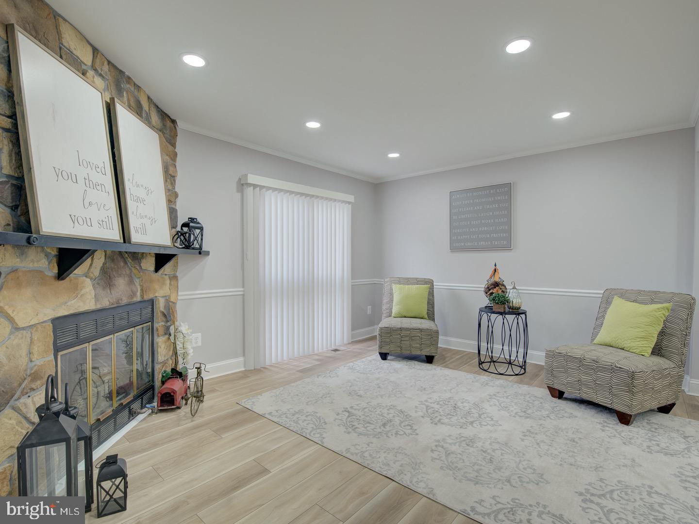 CHURCHILL TOWN SECTOR - Residential