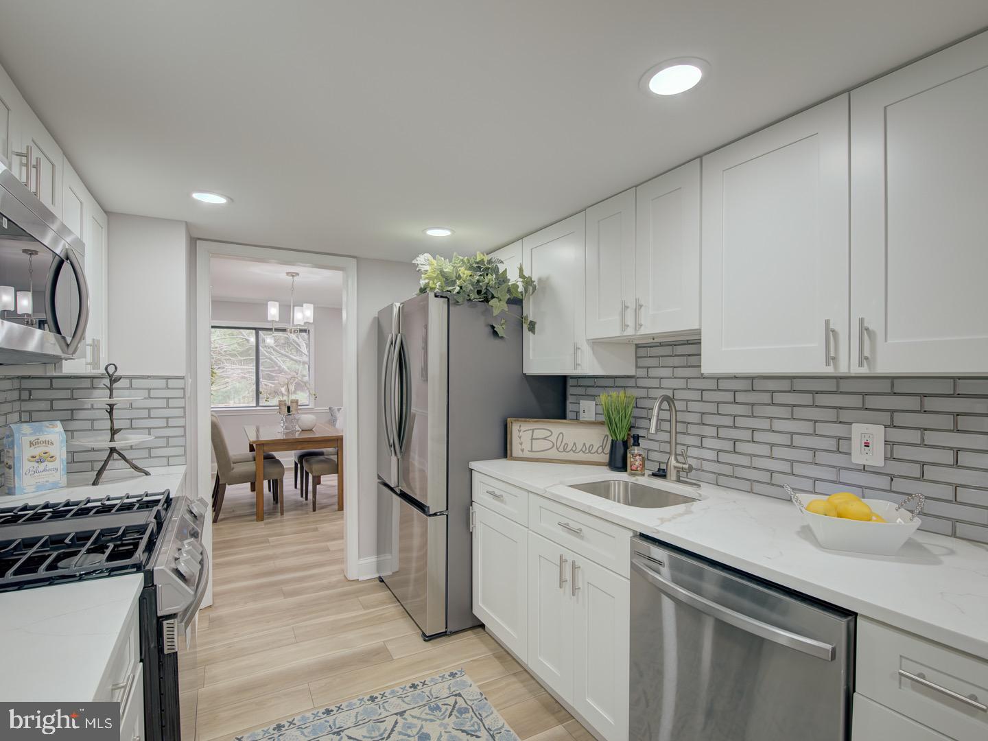 CHURCHILL TOWN SECTOR - Residential