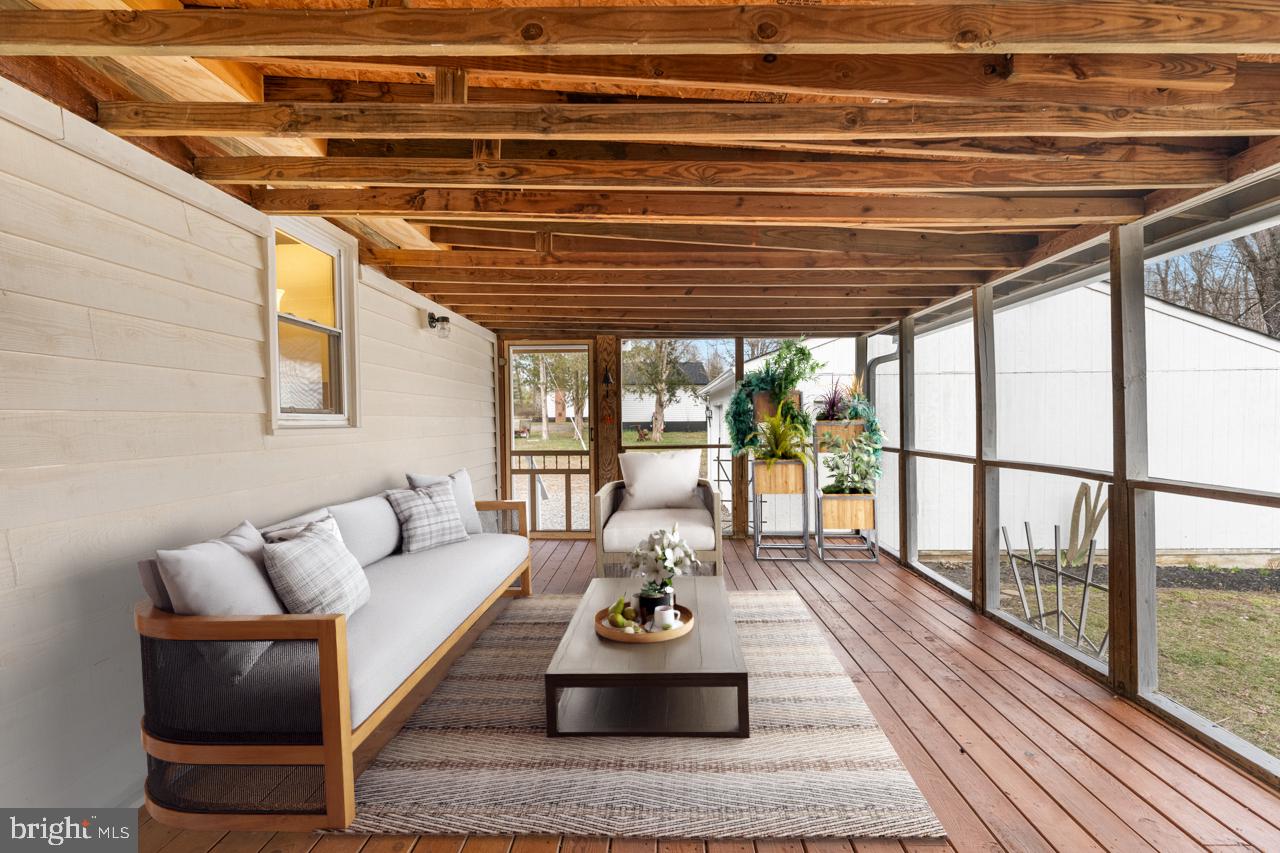 LITTLE RIVER - Residential