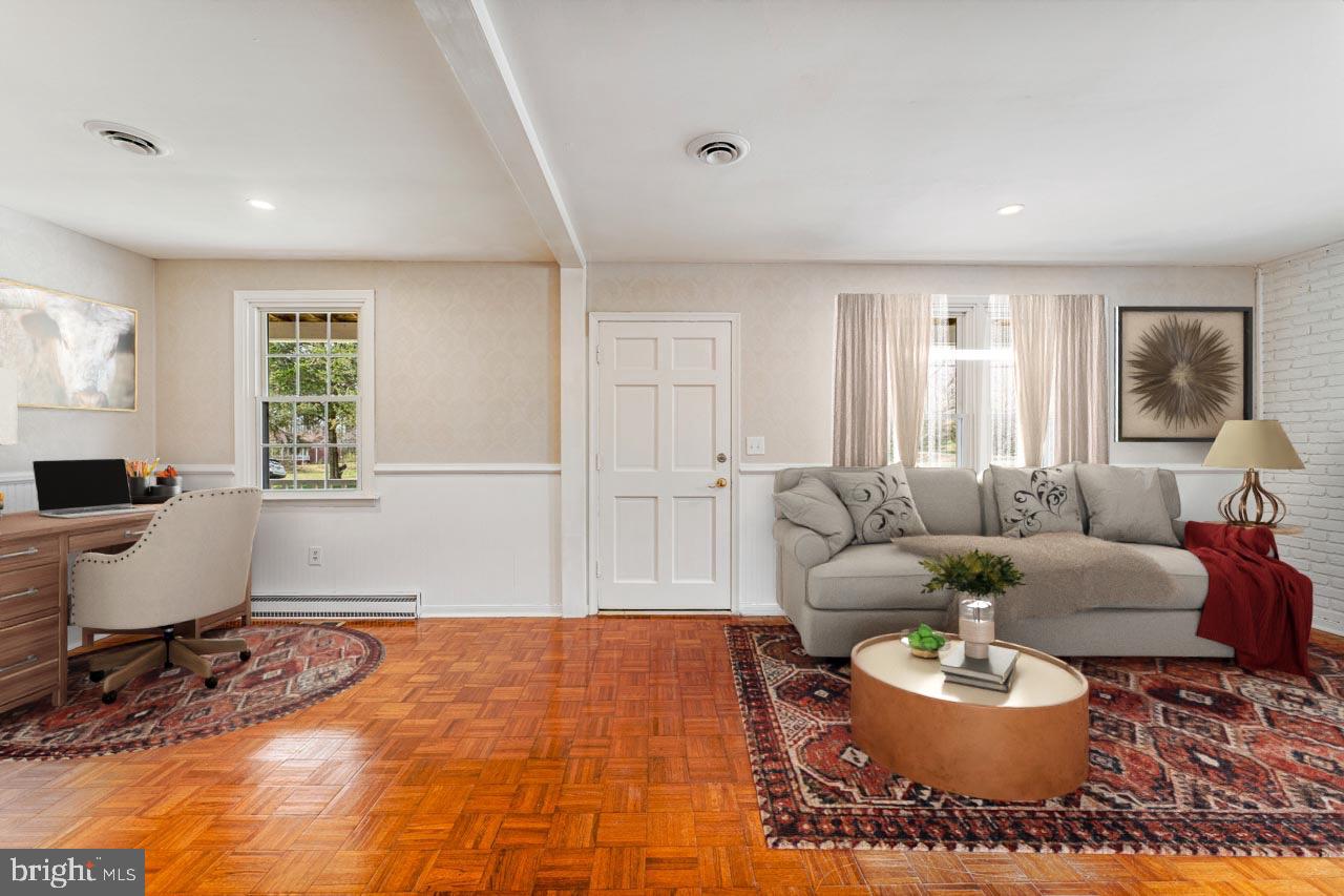 LITTLE RIVER - Residential