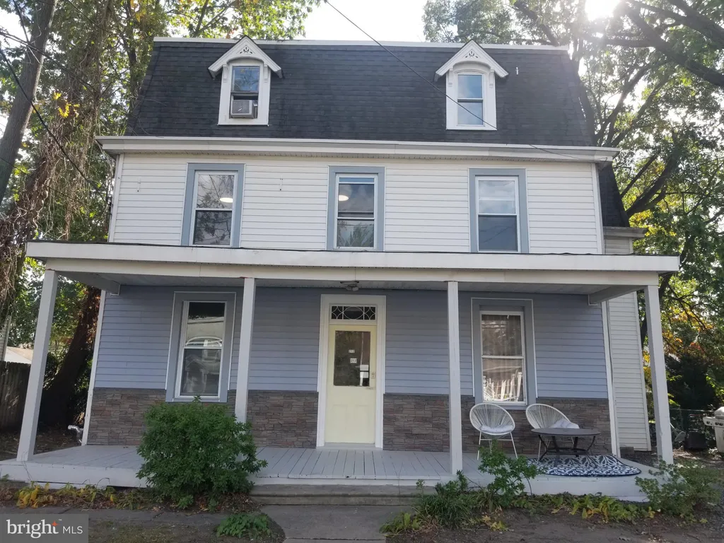 Additional image 15 of 212 Warren Street Unit 2, Beverly, NJ 08010