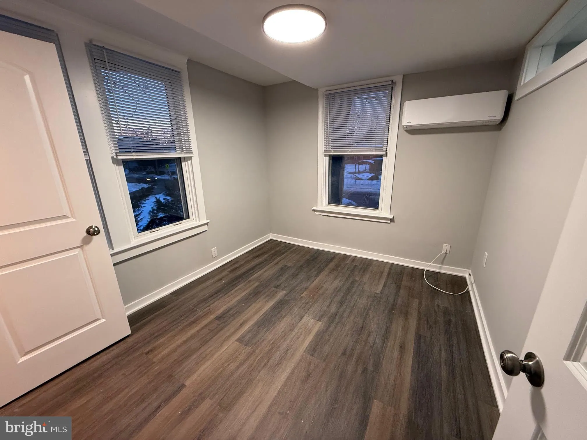 Additional image 43 of 212 Warren Street Unit 2, Beverly, NJ 08010