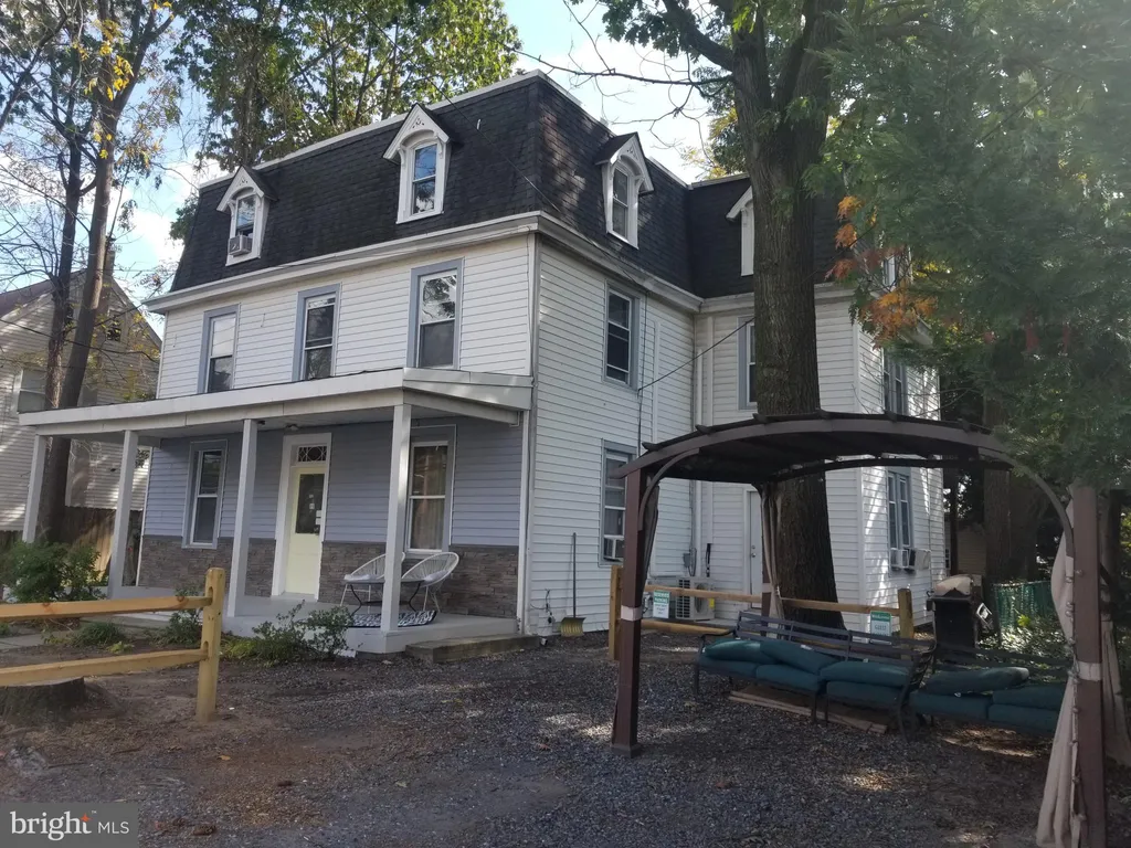 Additional image 14 of 212 Warren Street Unit 2, Beverly, NJ 08010