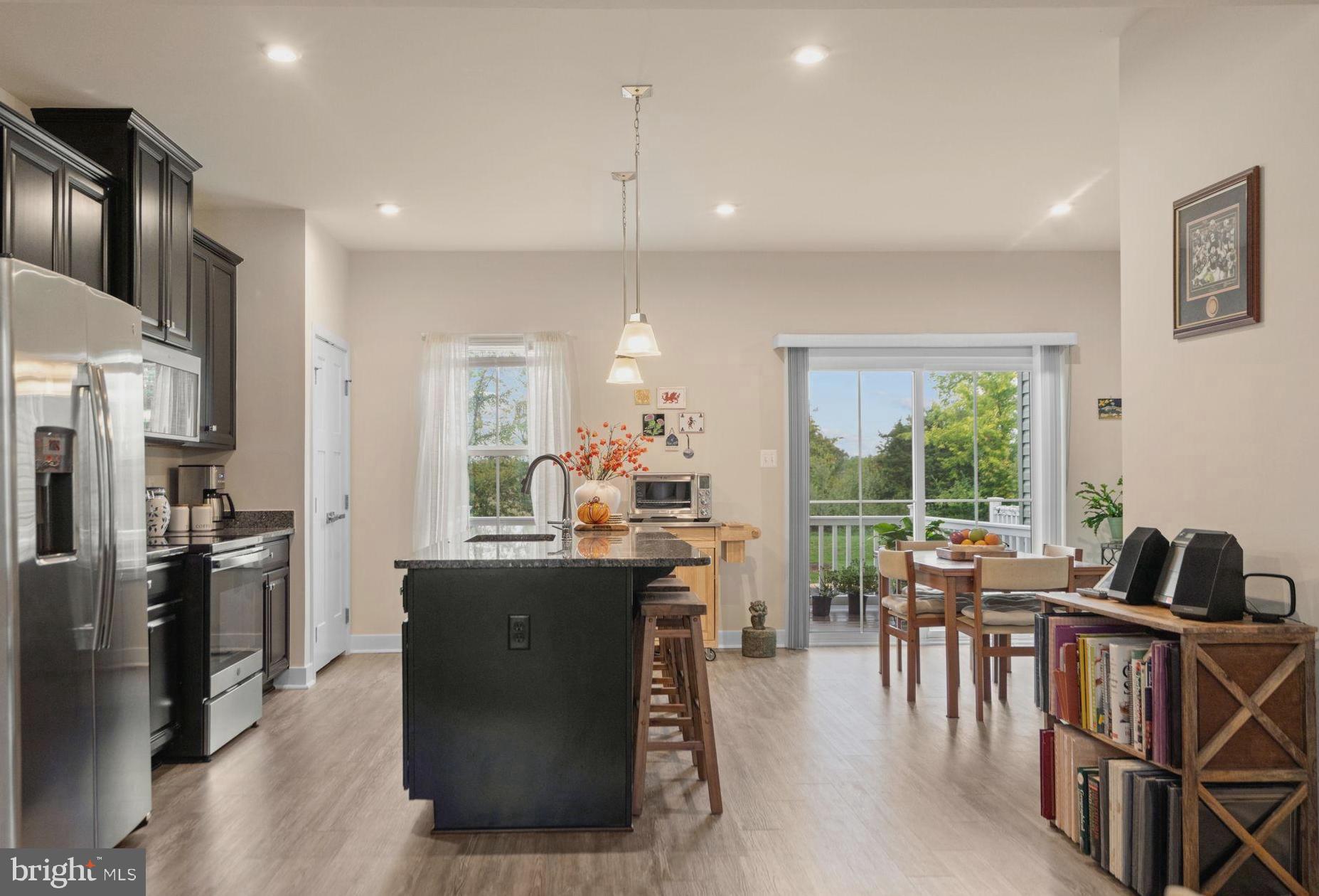 LAKE FREDERICK - Residential