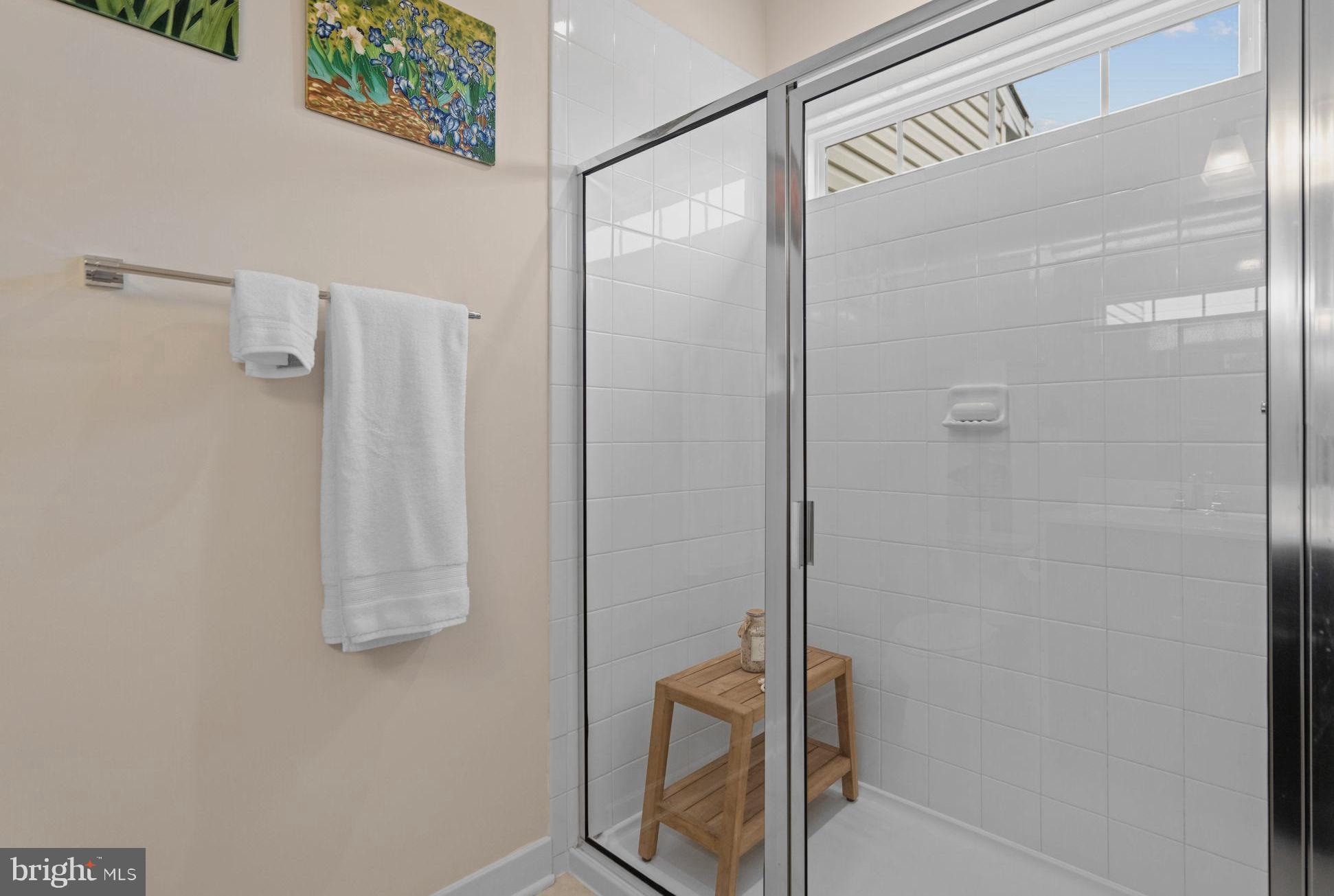 LAKE FREDERICK - Residential