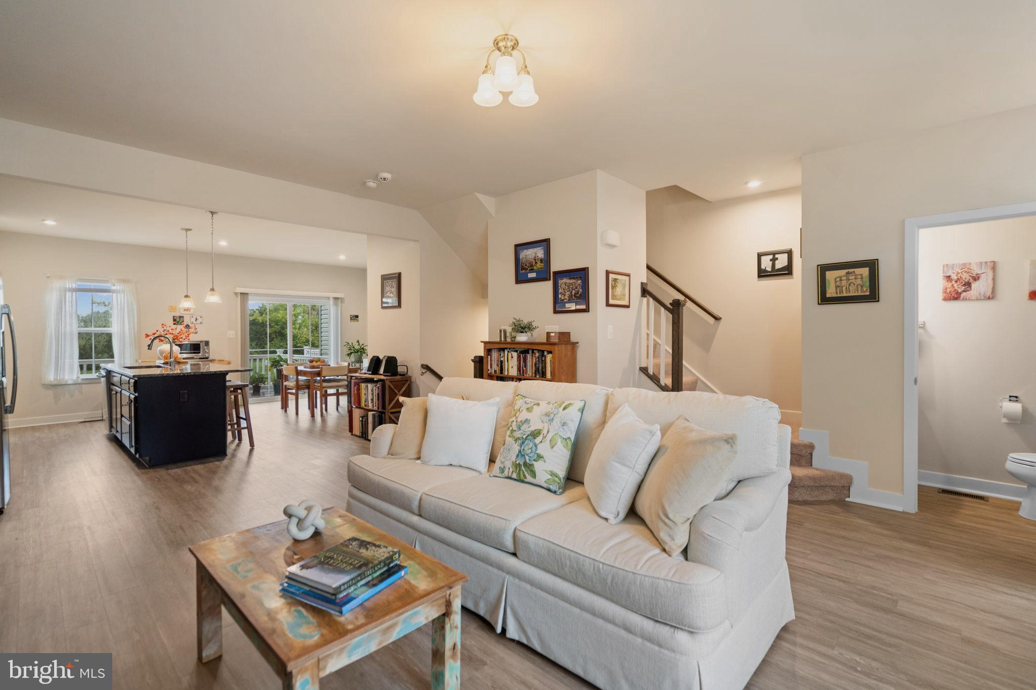 LAKE FREDERICK - Residential